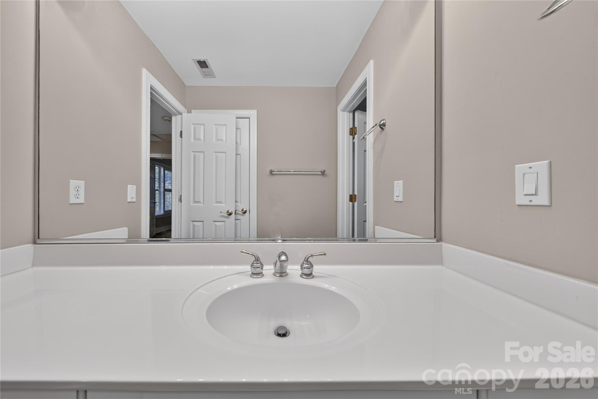 9169 Bonnie Briar Circle