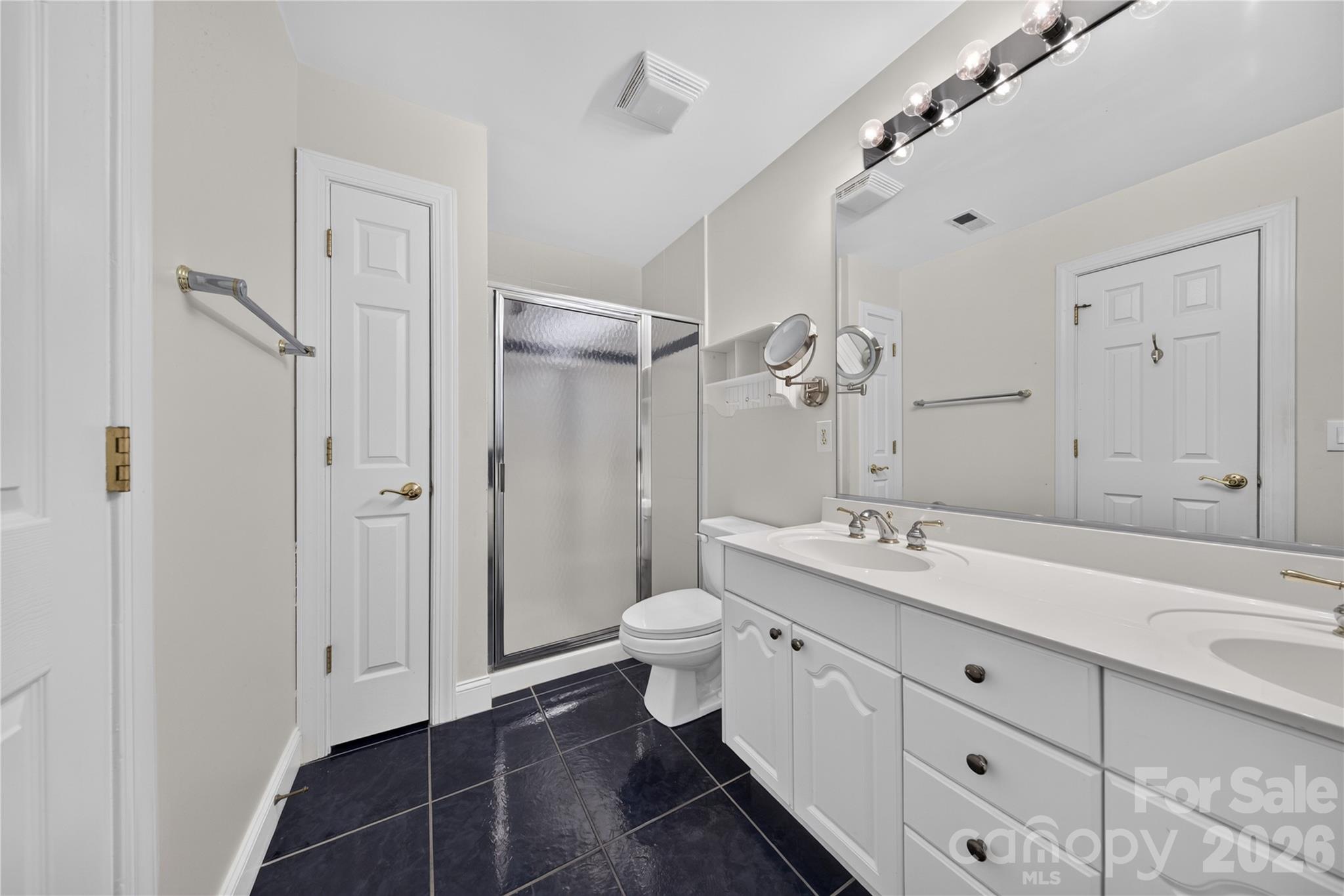 9169 Bonnie Briar Circle