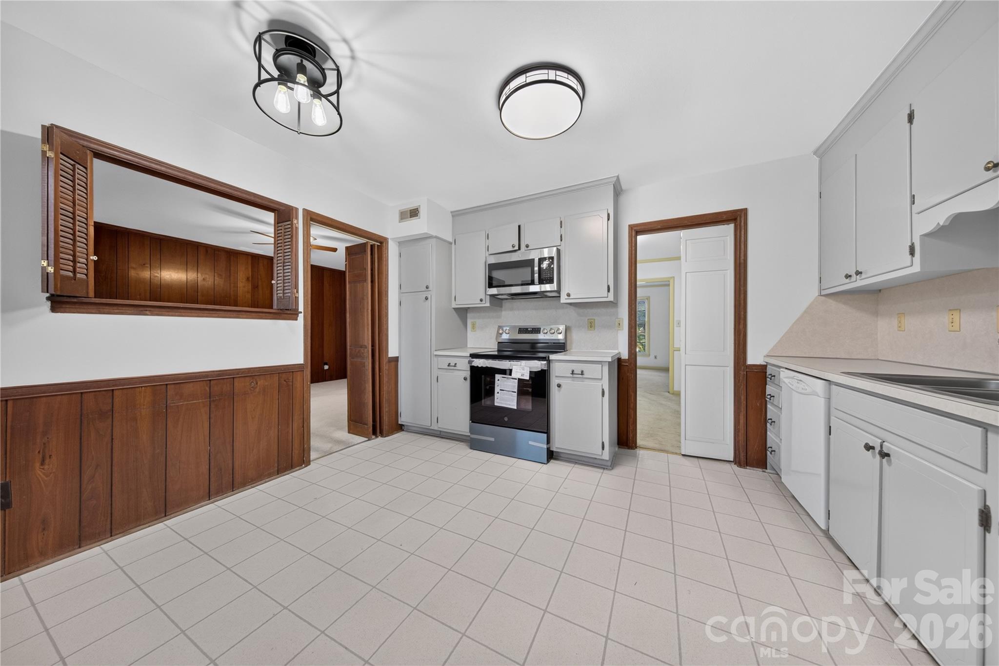 6869 Dumbarton Drive