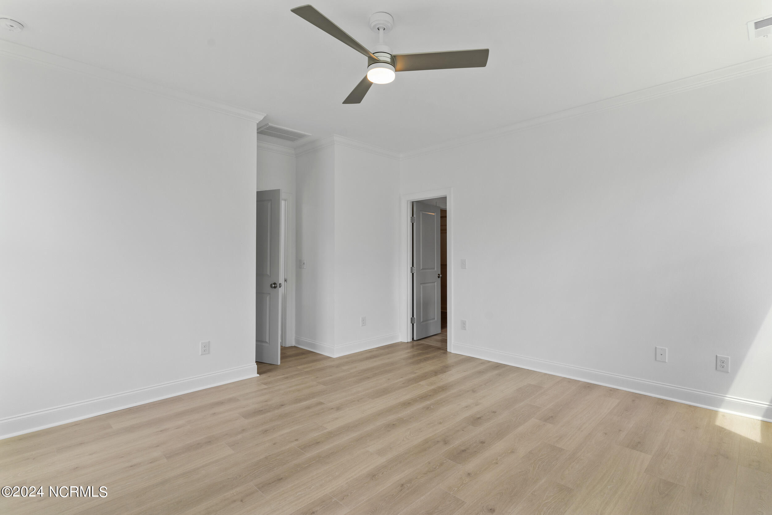 3141 Painted Turtle Loop, 32