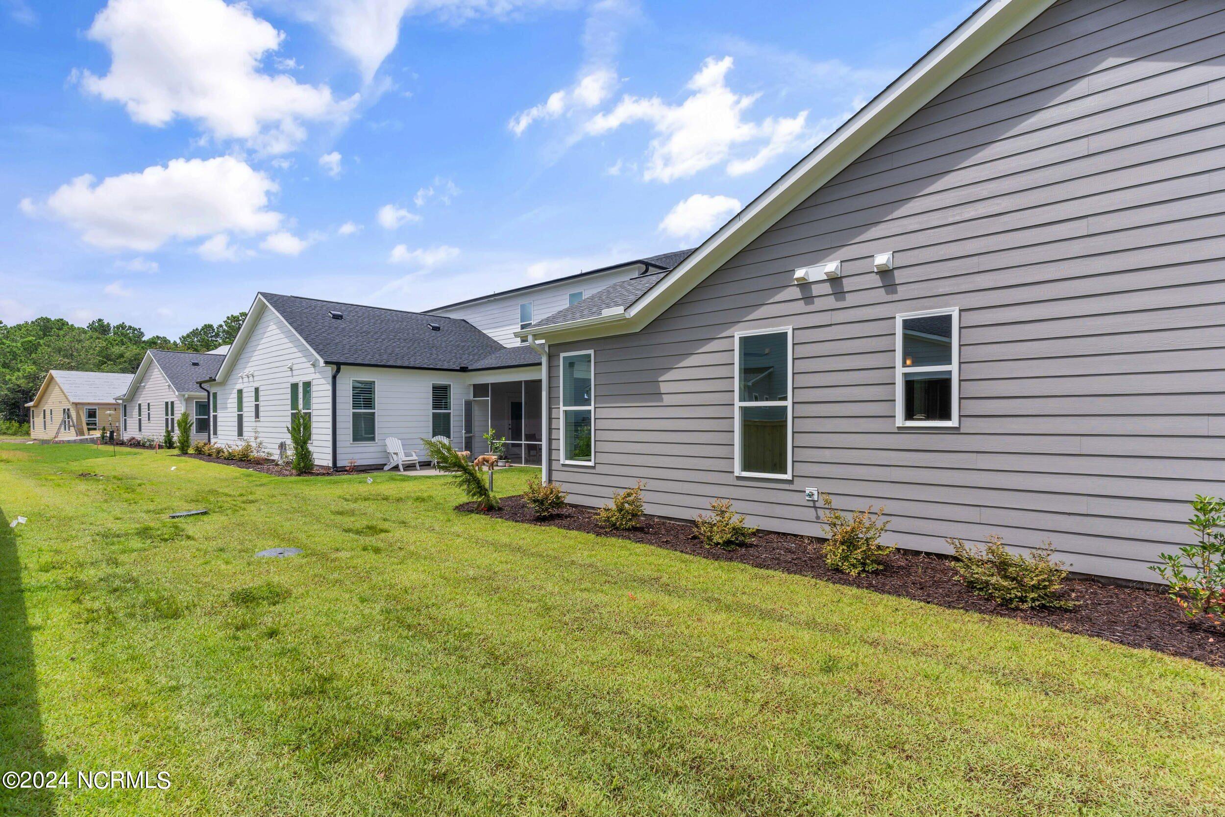 3141 Painted Turtle Loop, 32