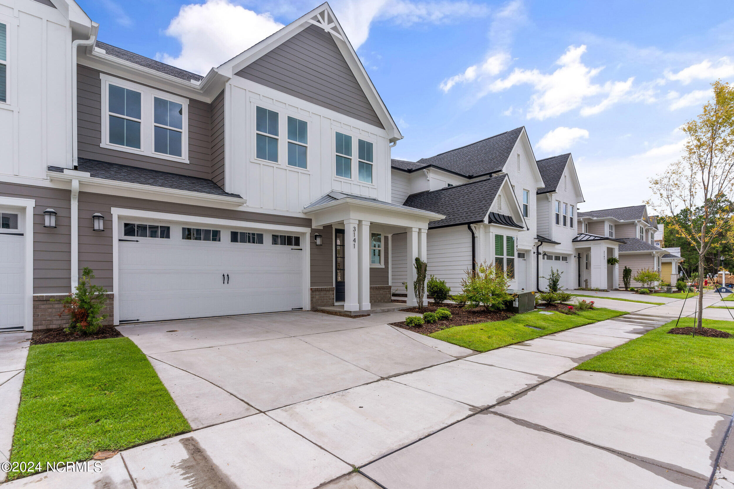 3141 Painted Turtle Loop, 32