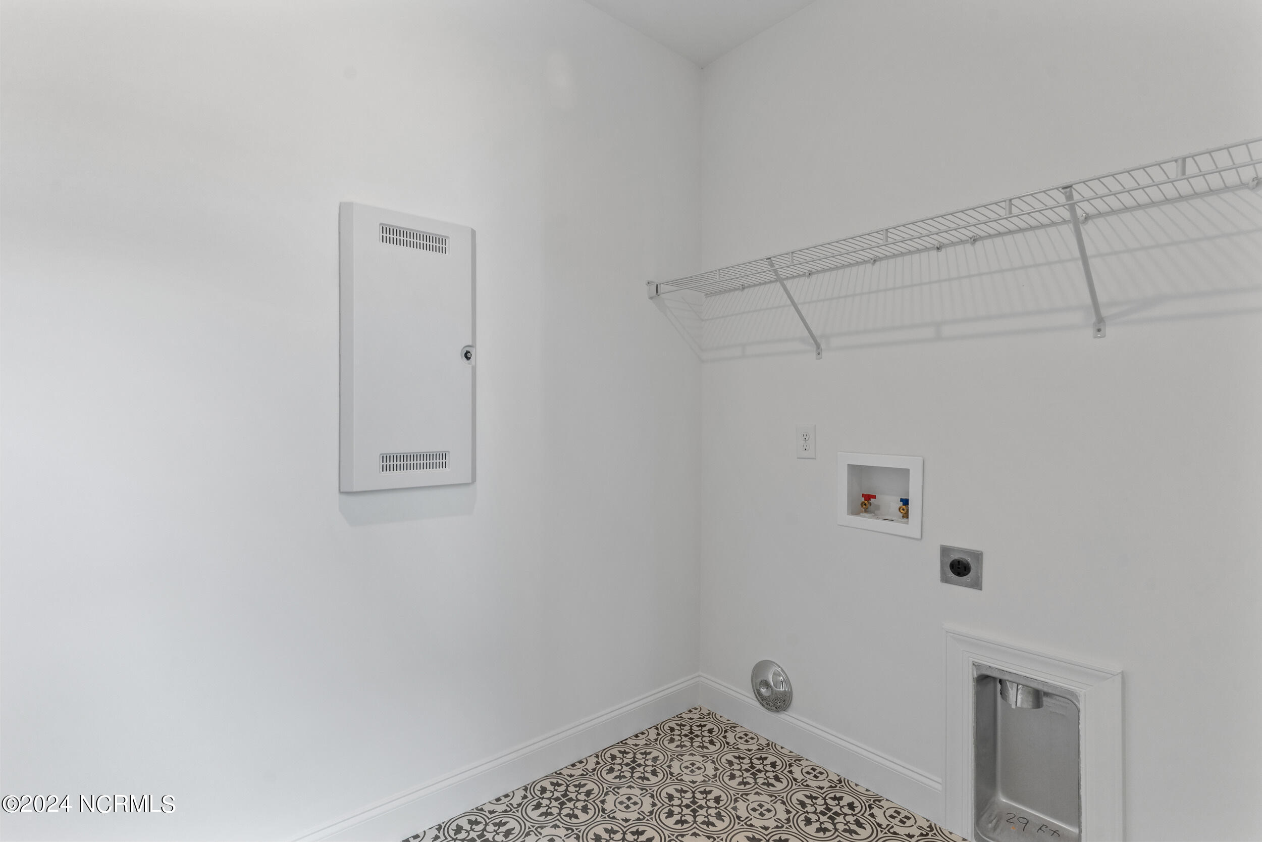 3141 Painted Turtle Loop, 32