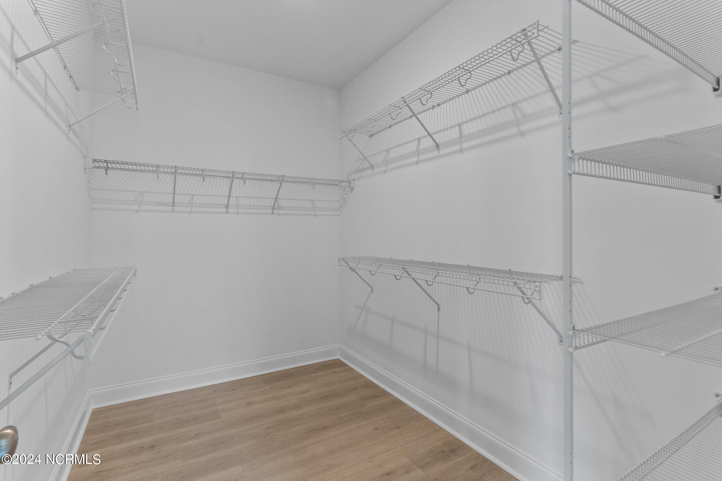 3141 Painted Turtle Loop, 32