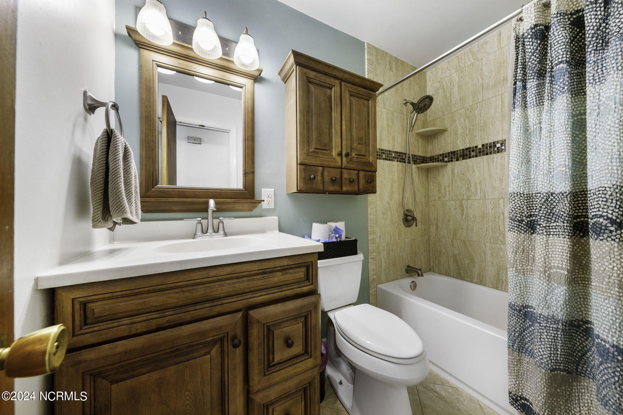 317 N Crestwood Drive