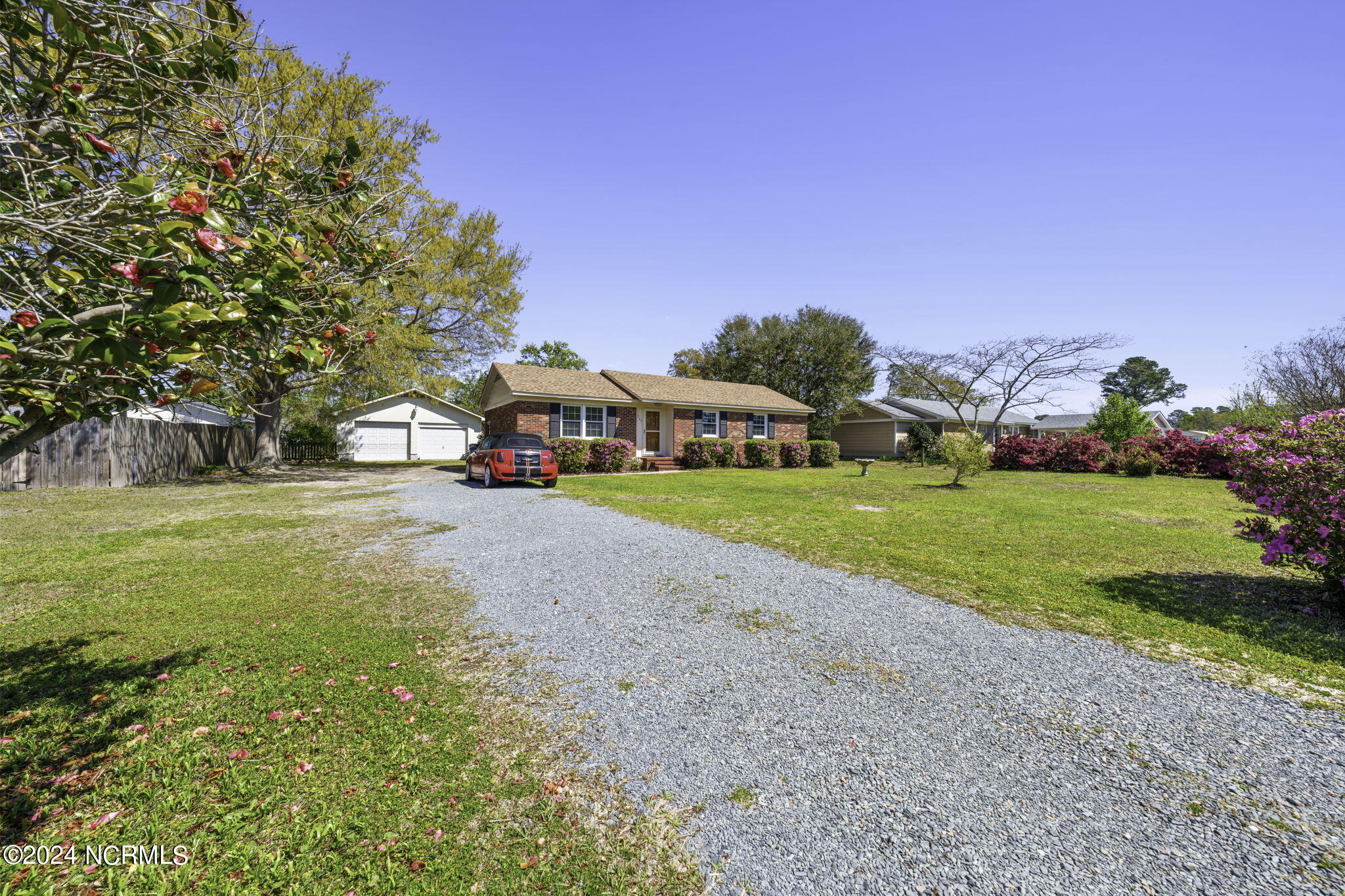 317 N Crestwood Drive