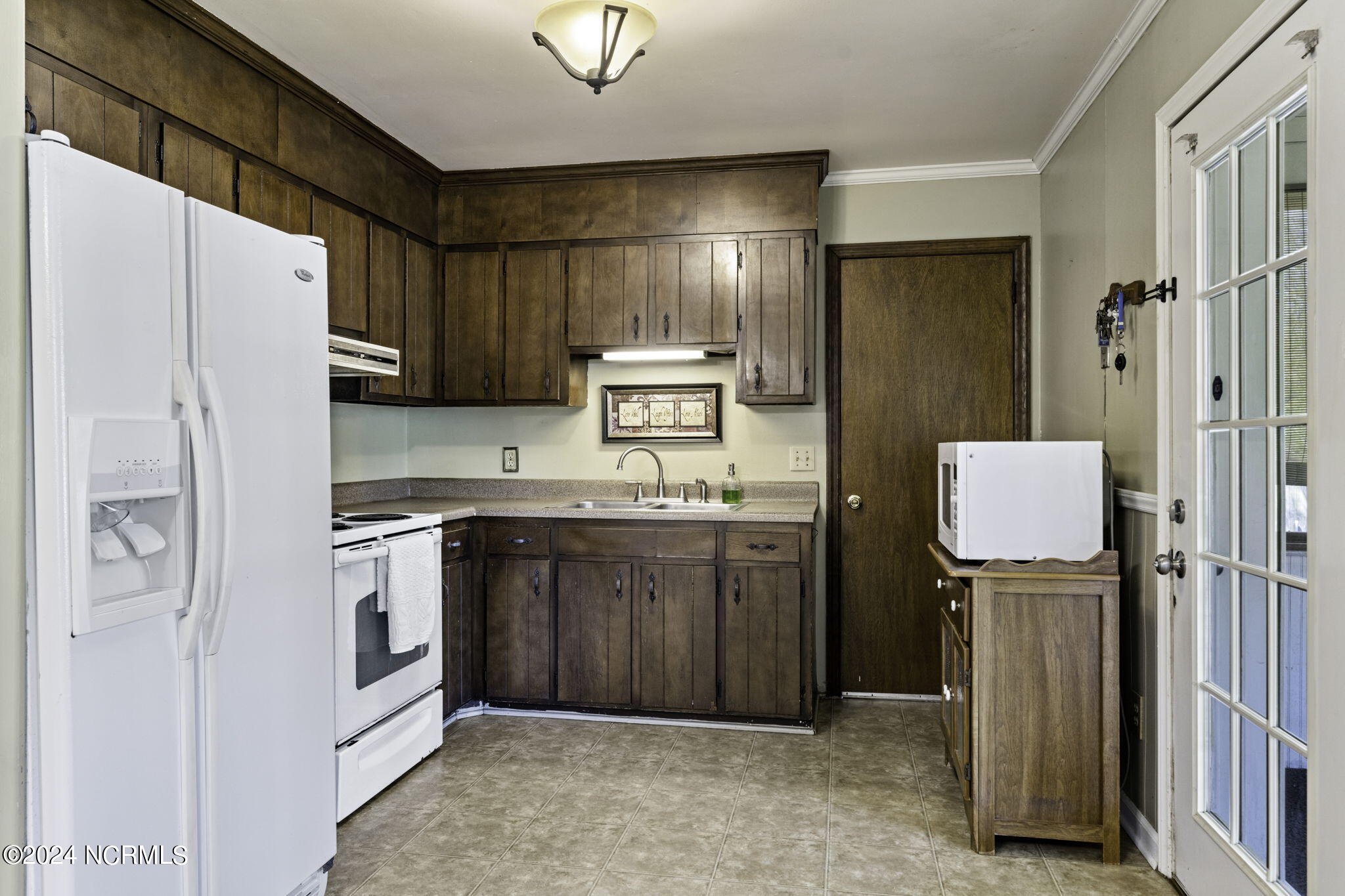 317 N Crestwood Drive