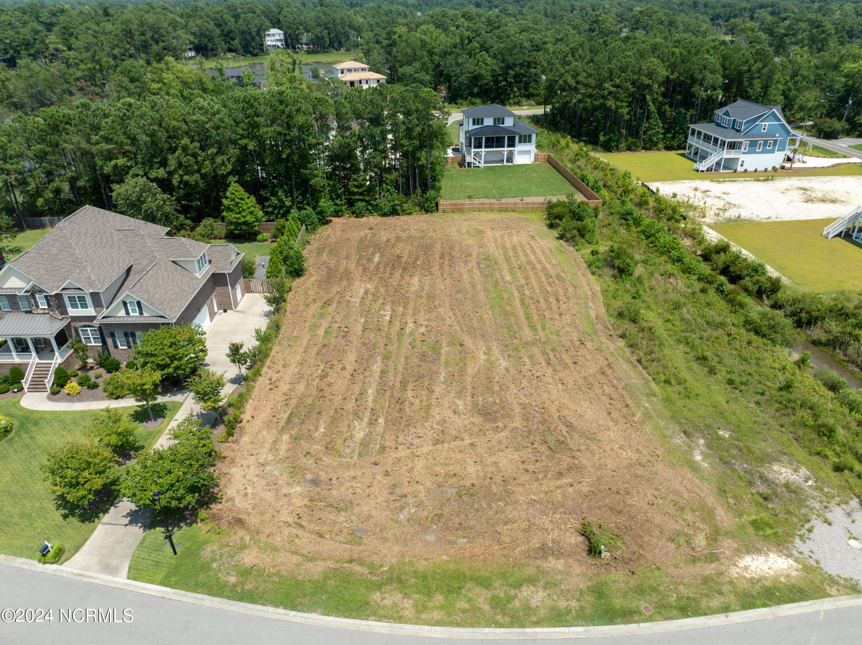 7718 636 Bonaventure Drive