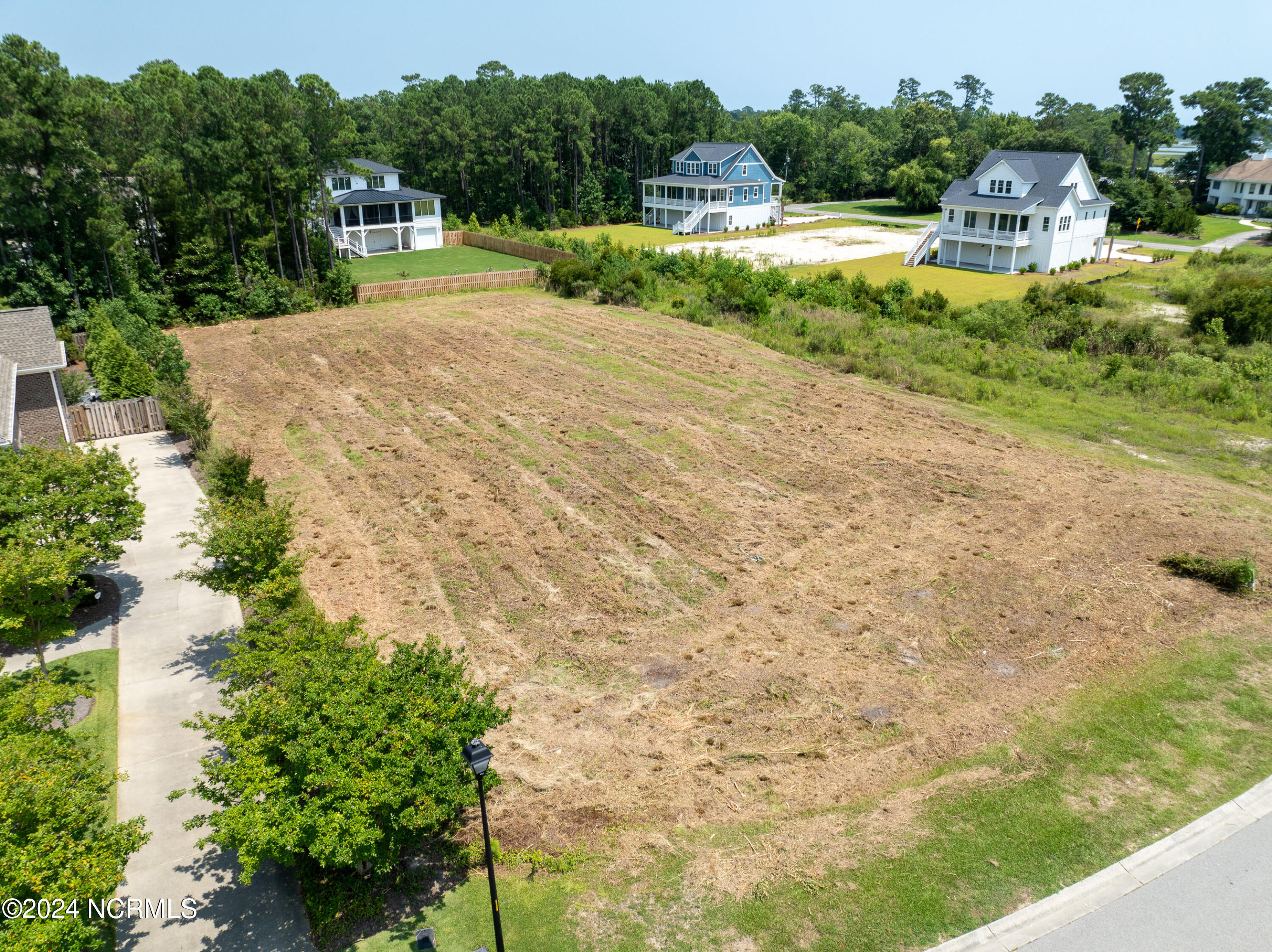 7718 636 Bonaventure Drive