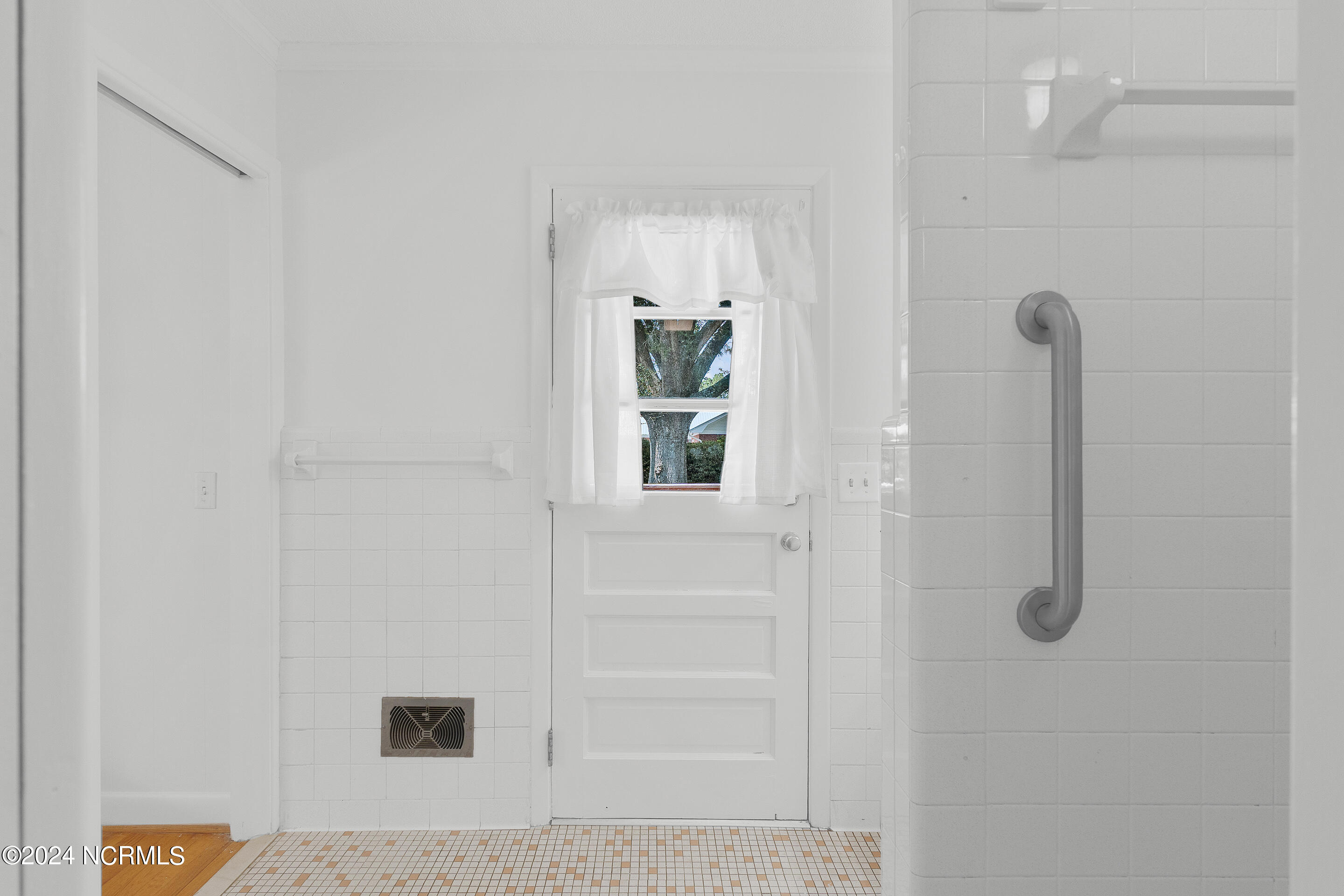 122 Green Forest Drive