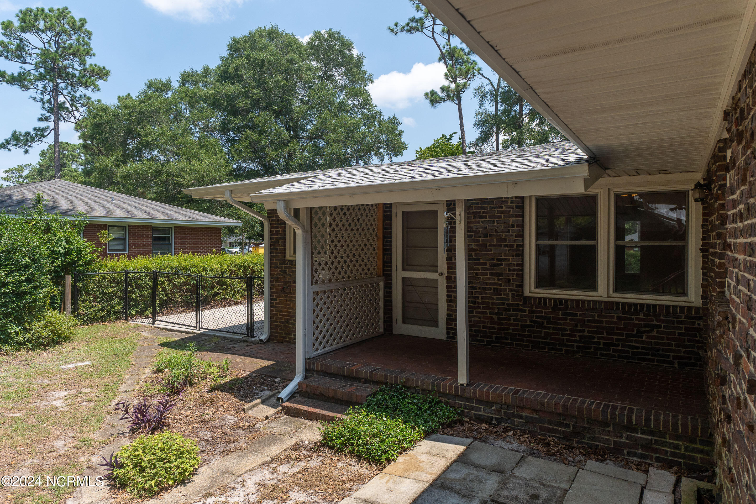 122 Green Forest Drive