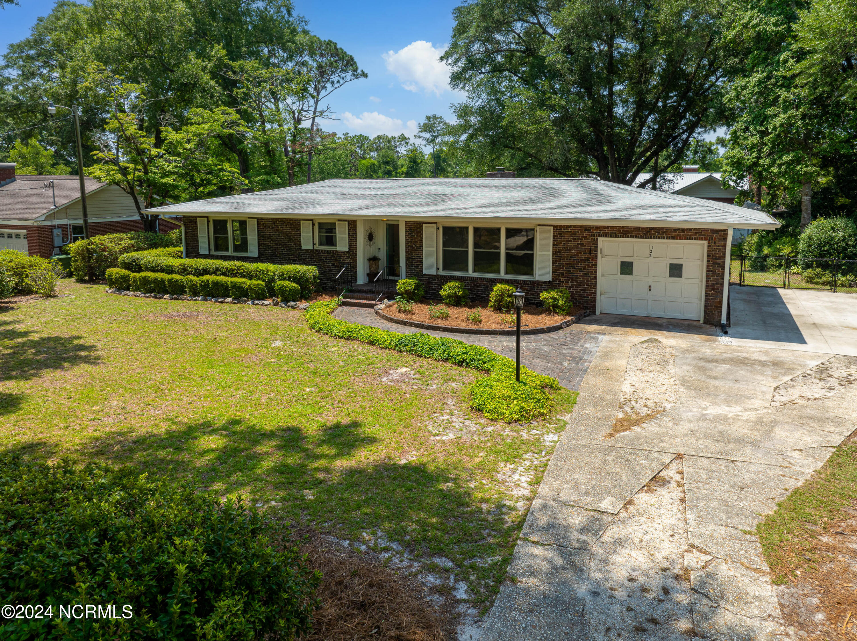 122 Green Forest Drive