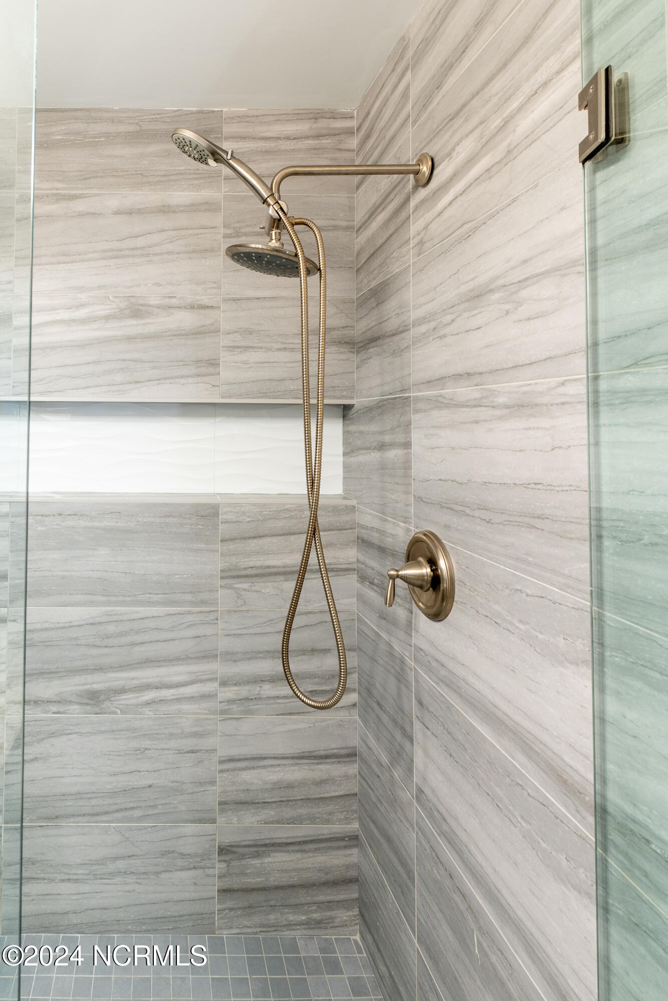 4822 Randall Parkway