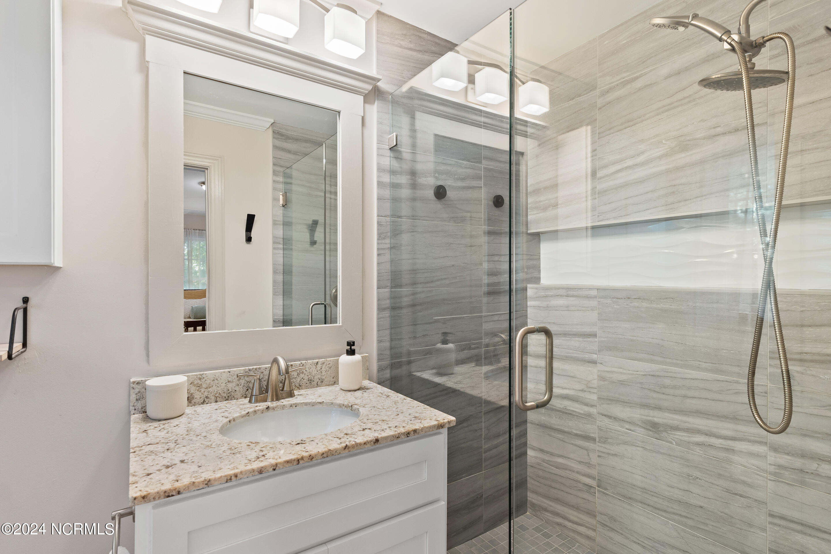 4822 Randall Parkway