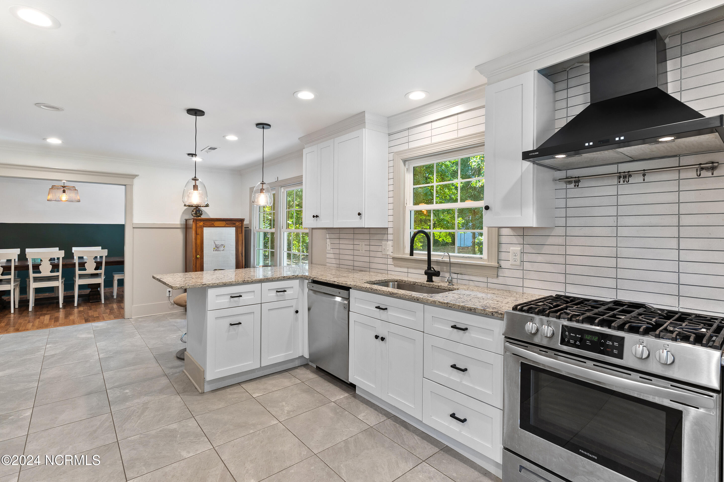 4822 Randall Parkway