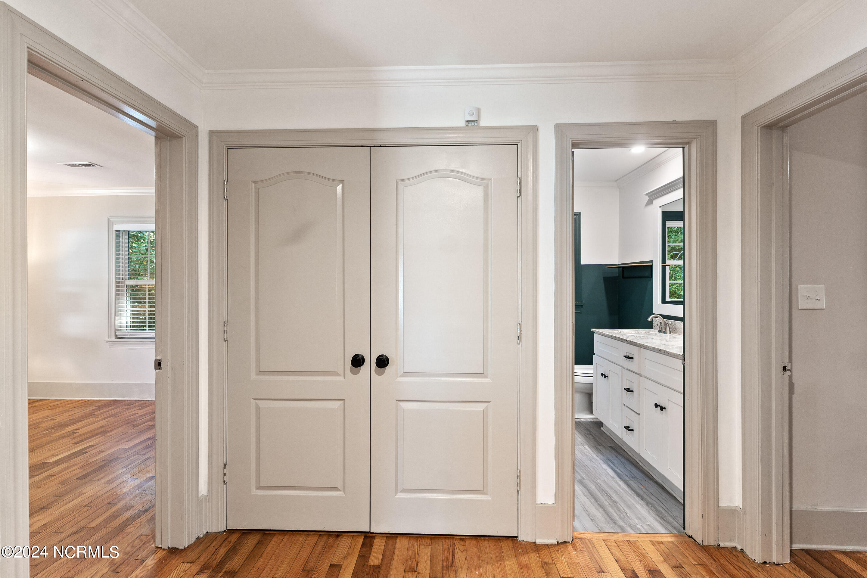 4822 Randall Parkway