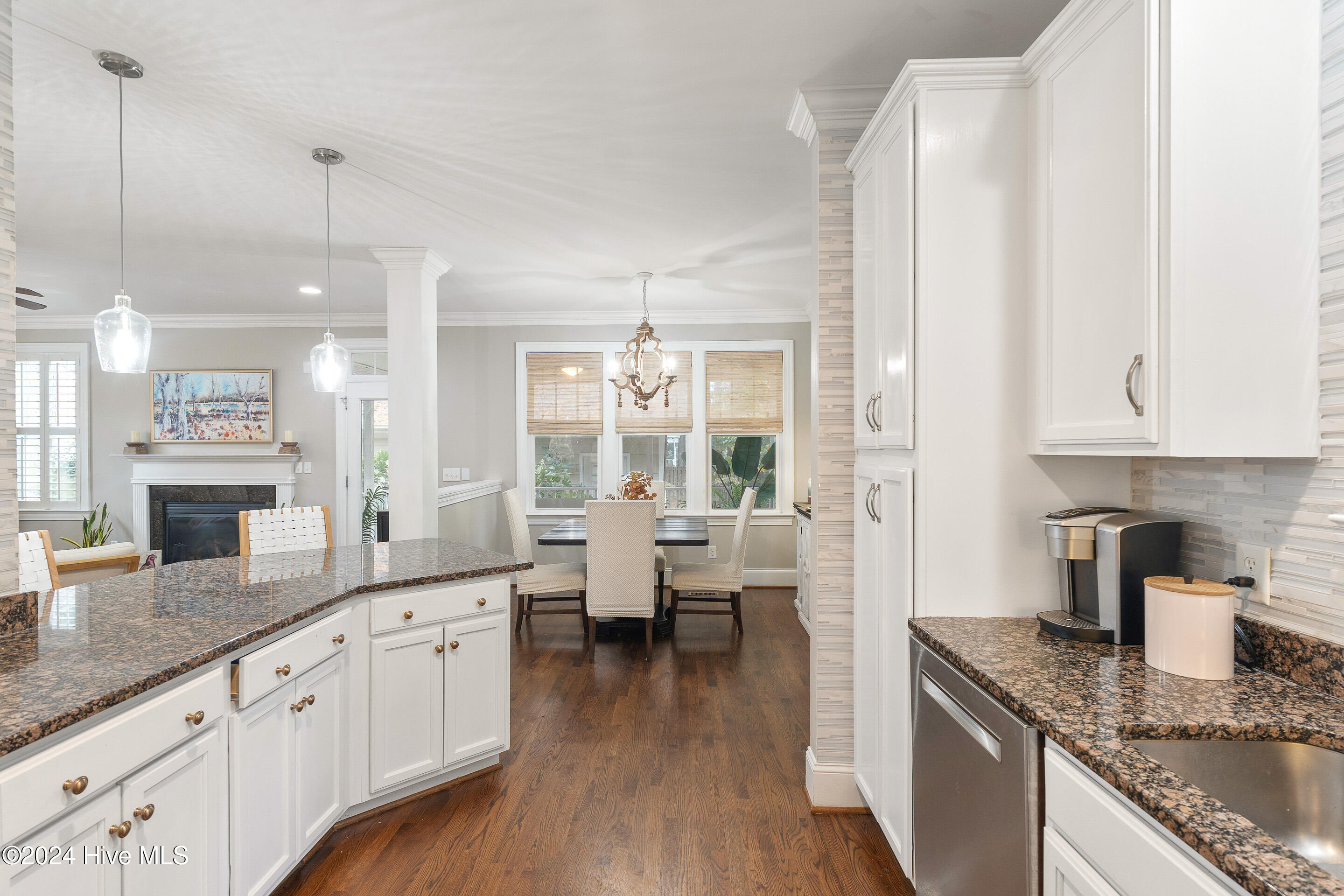 8910 Breadon Court
