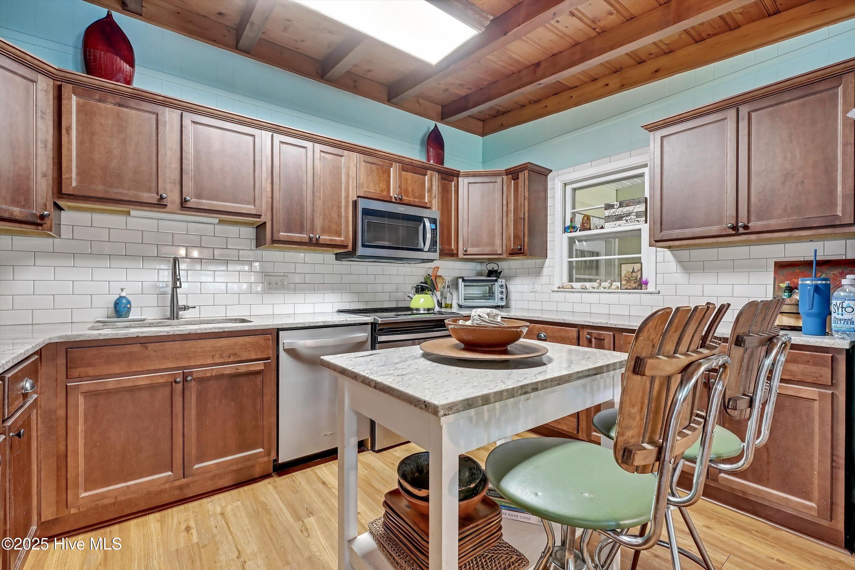 109 SW 16th Street