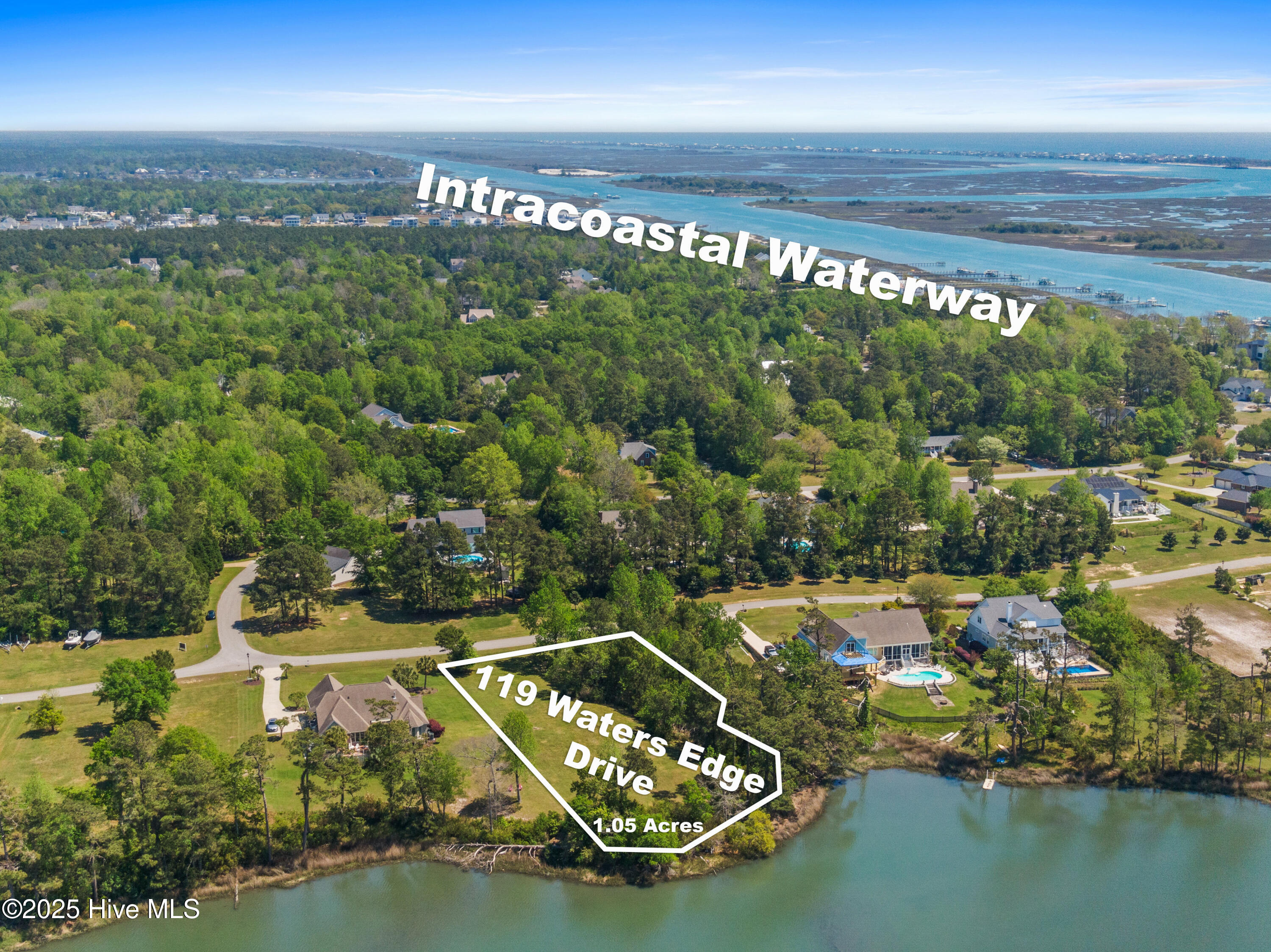 119 13 Waters Edge Drive