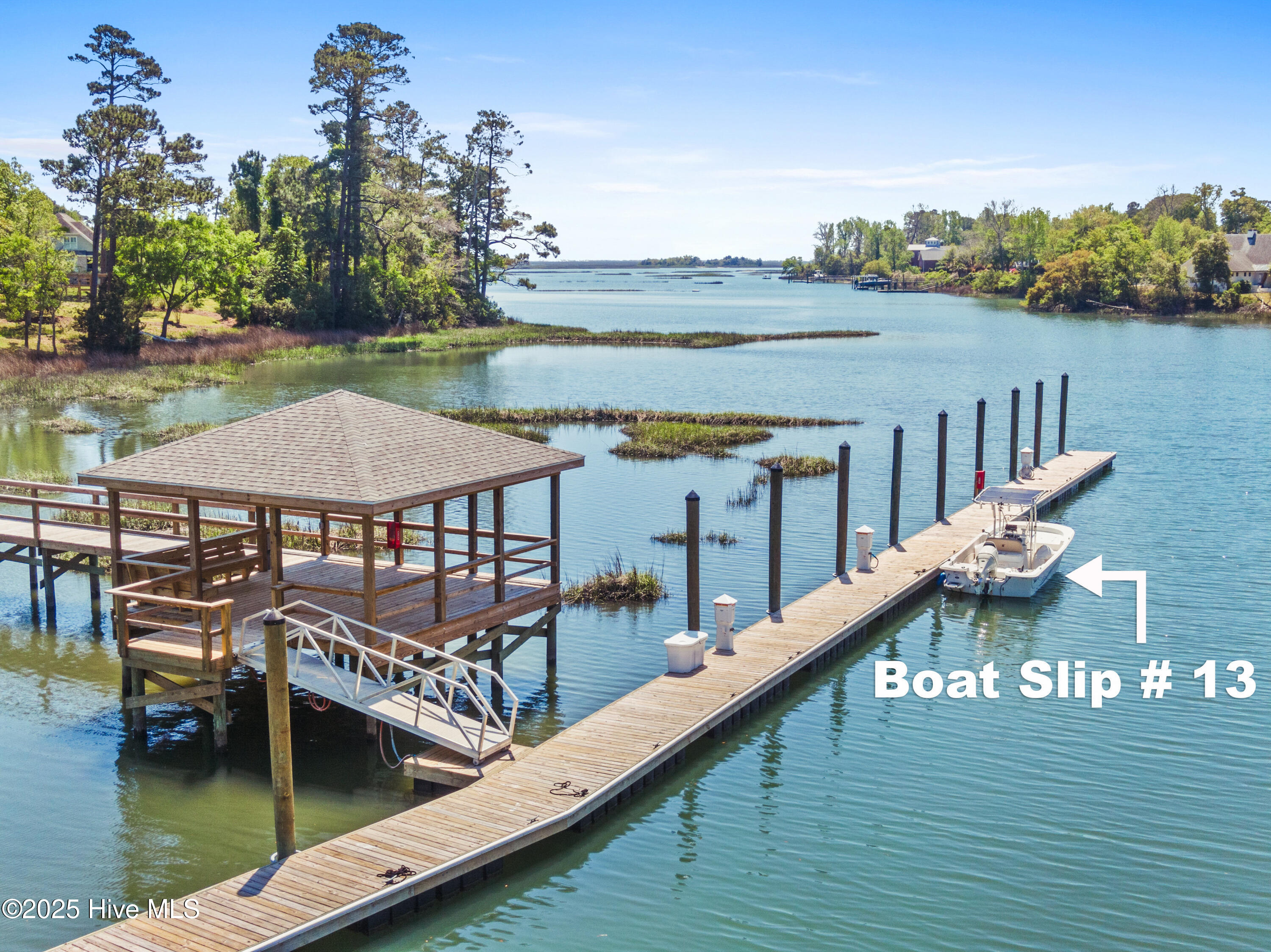 119 13 Waters Edge Drive