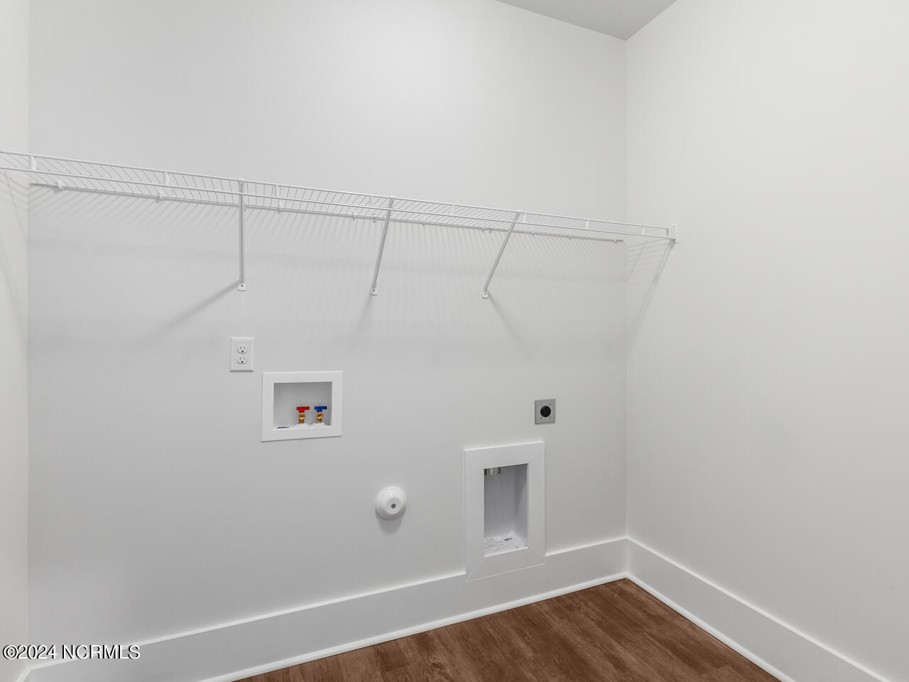 215 Whalebone Avenue, Lot 210