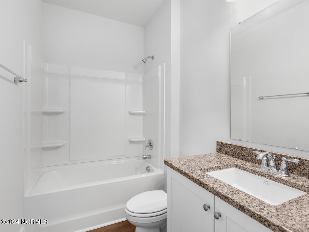 215 Whalebone Avenue, Lot 210