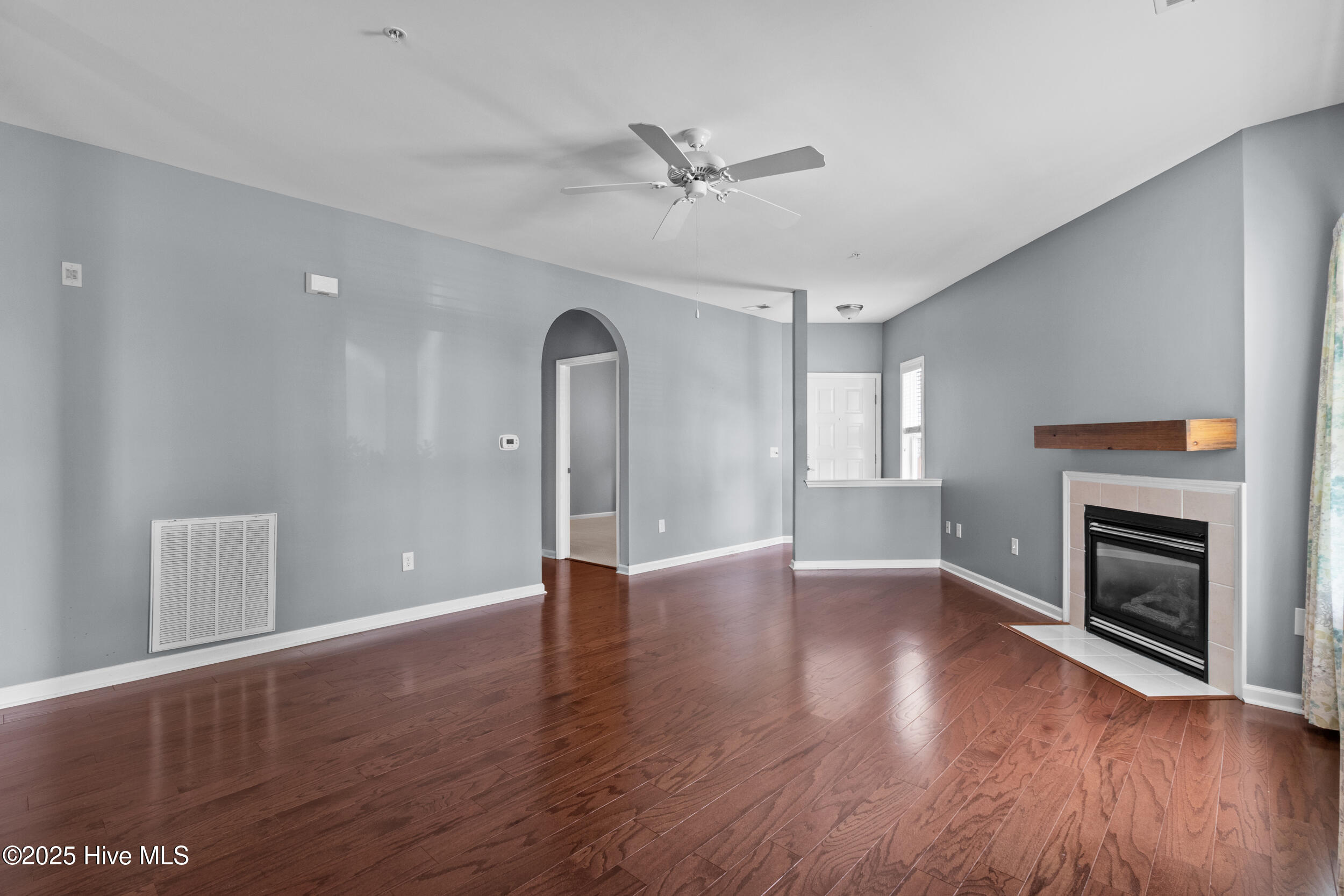 3907 Botsford Court, Unit 101
