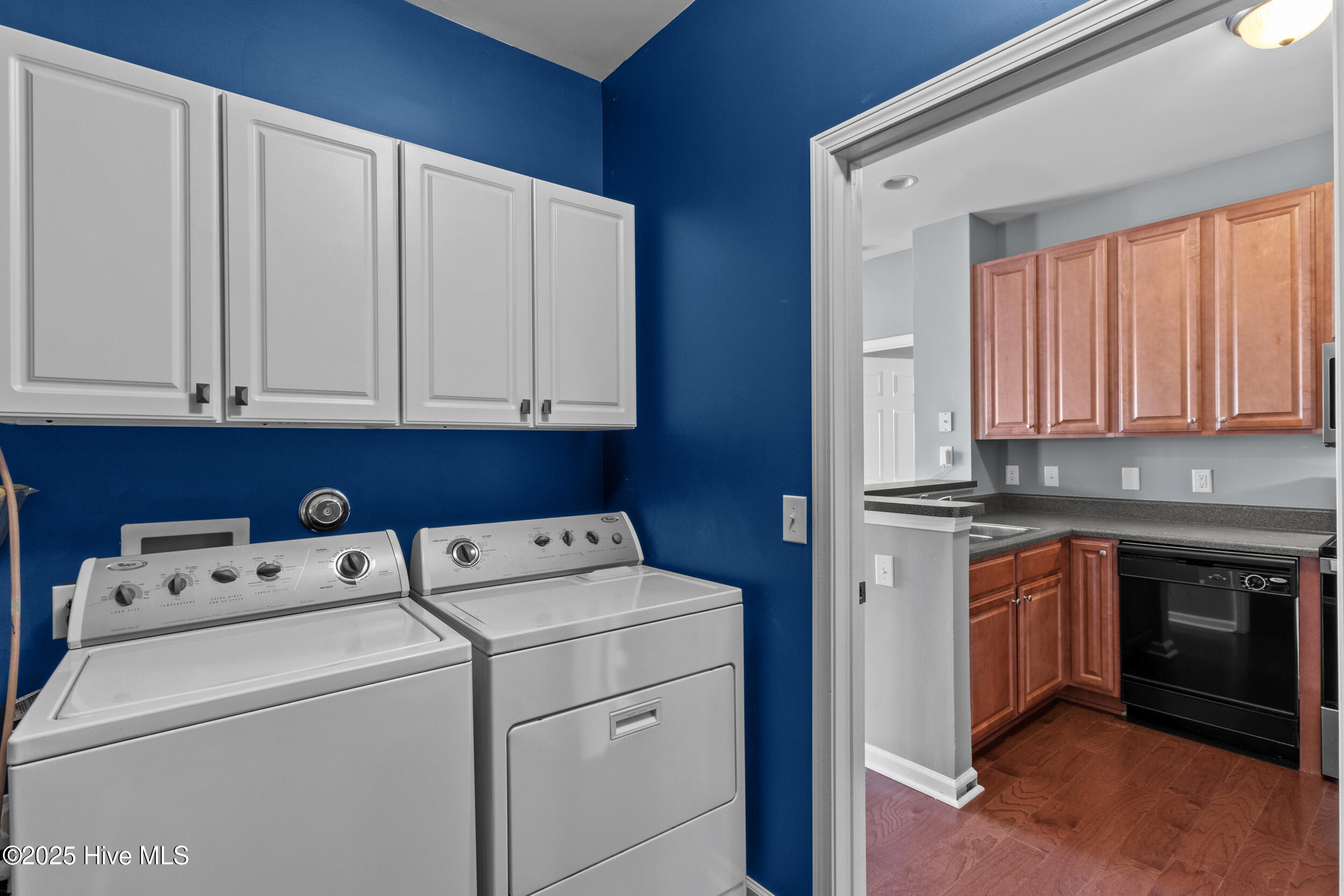 3907 Botsford Court, Unit 101