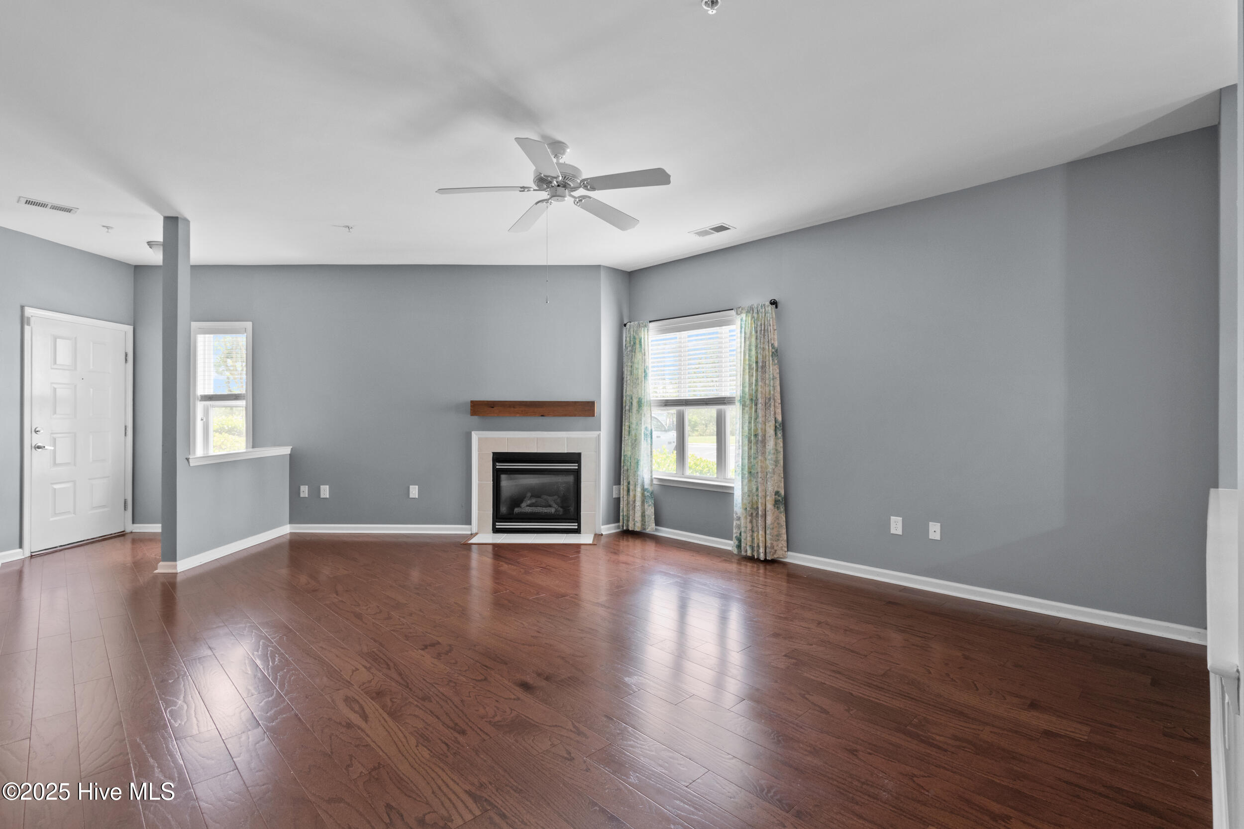 3907 Botsford Court, Unit 101