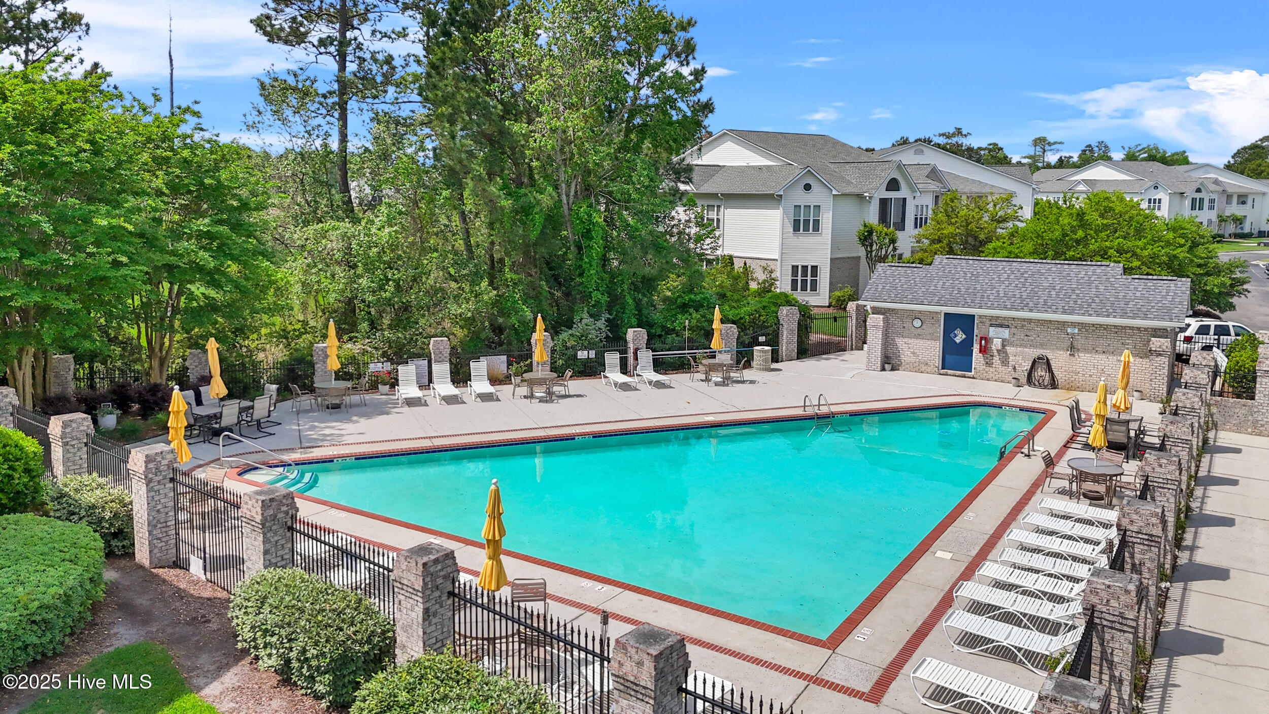 3907 Botsford Court, Unit 101