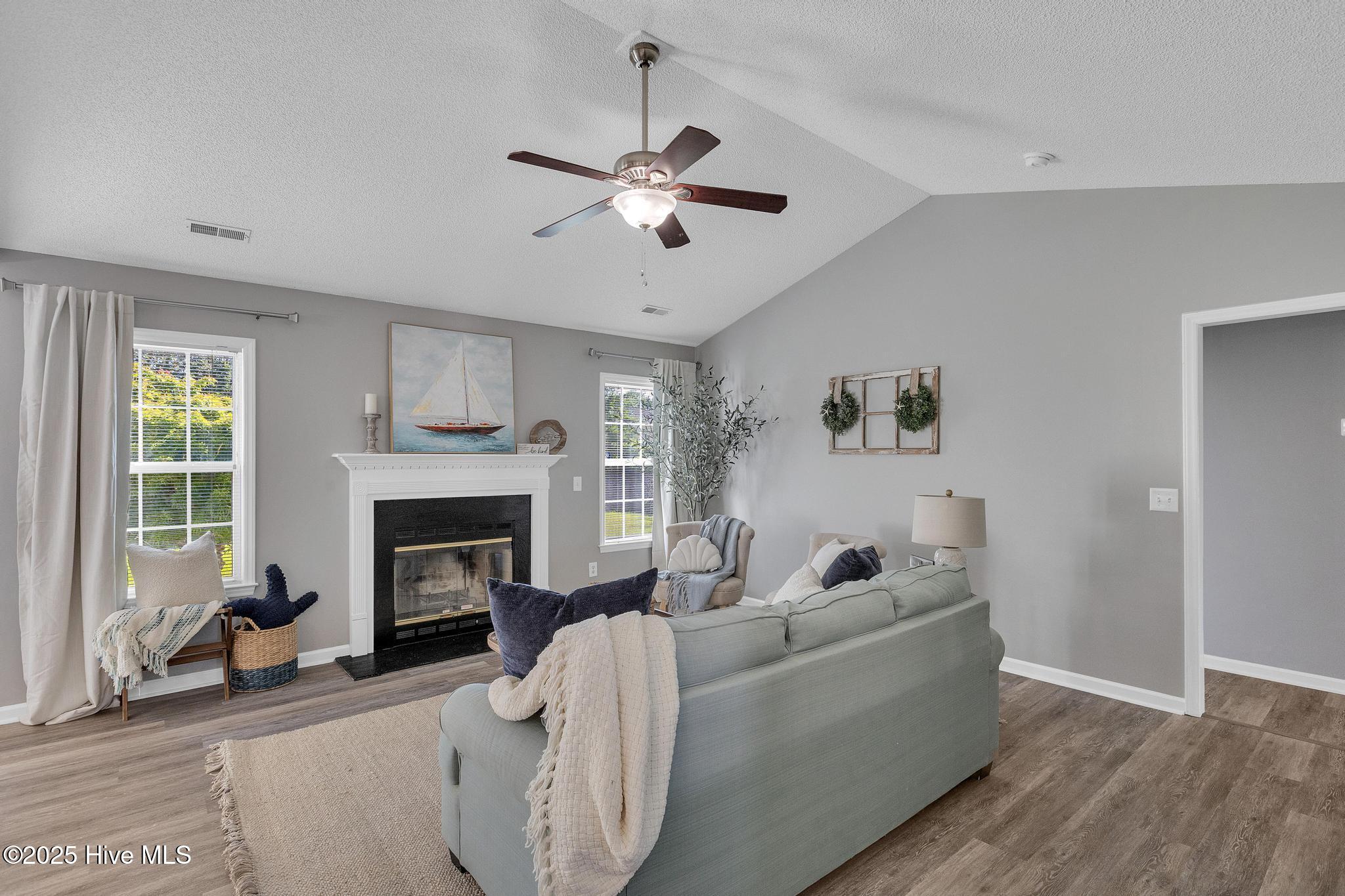 422 Point View Court