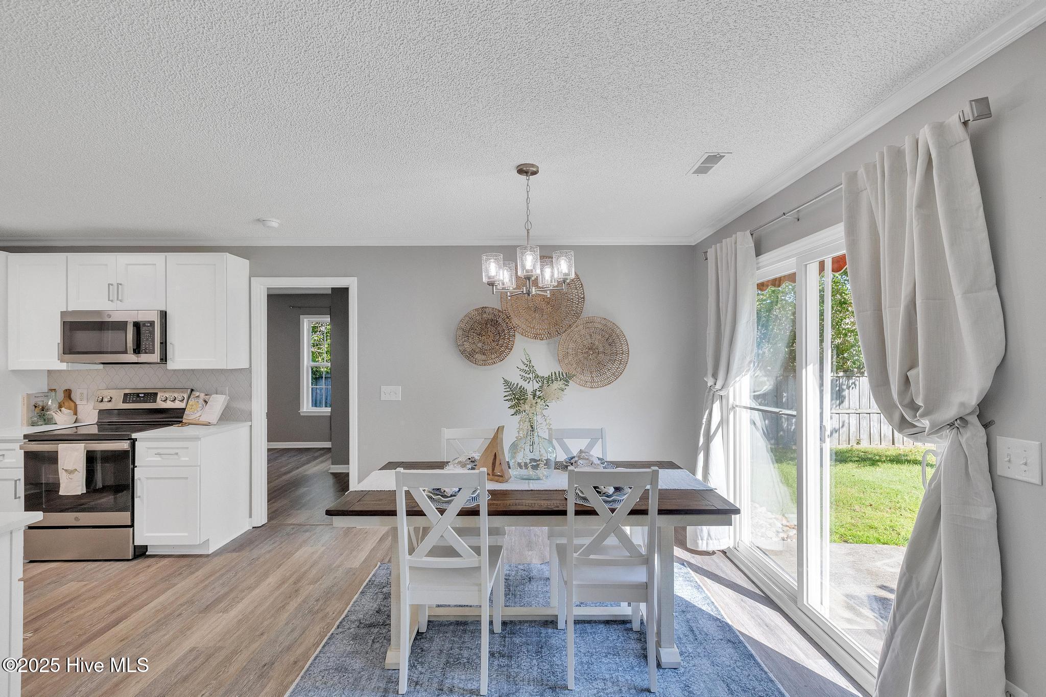 422 Point View Court