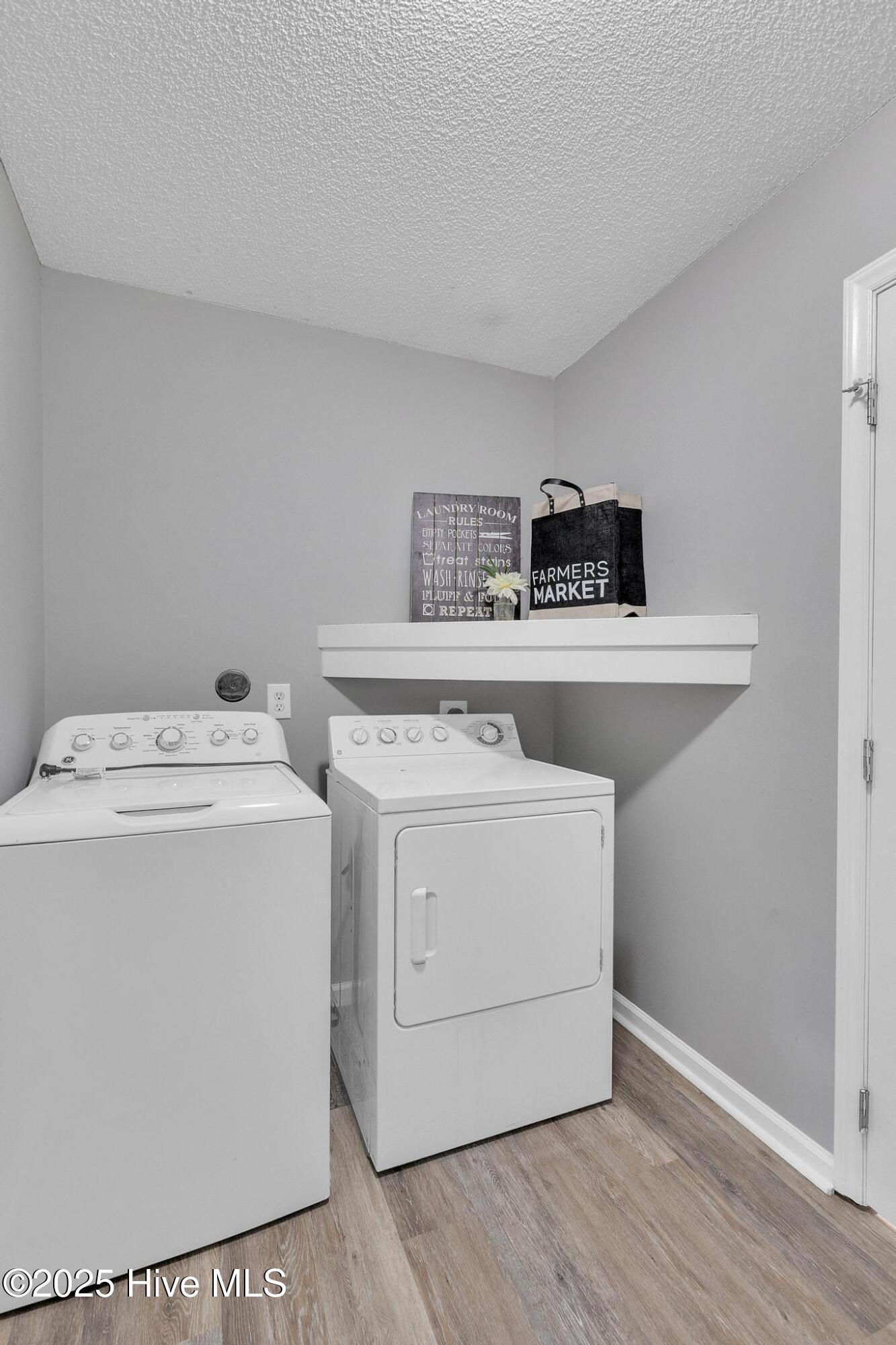 422 Point View Court