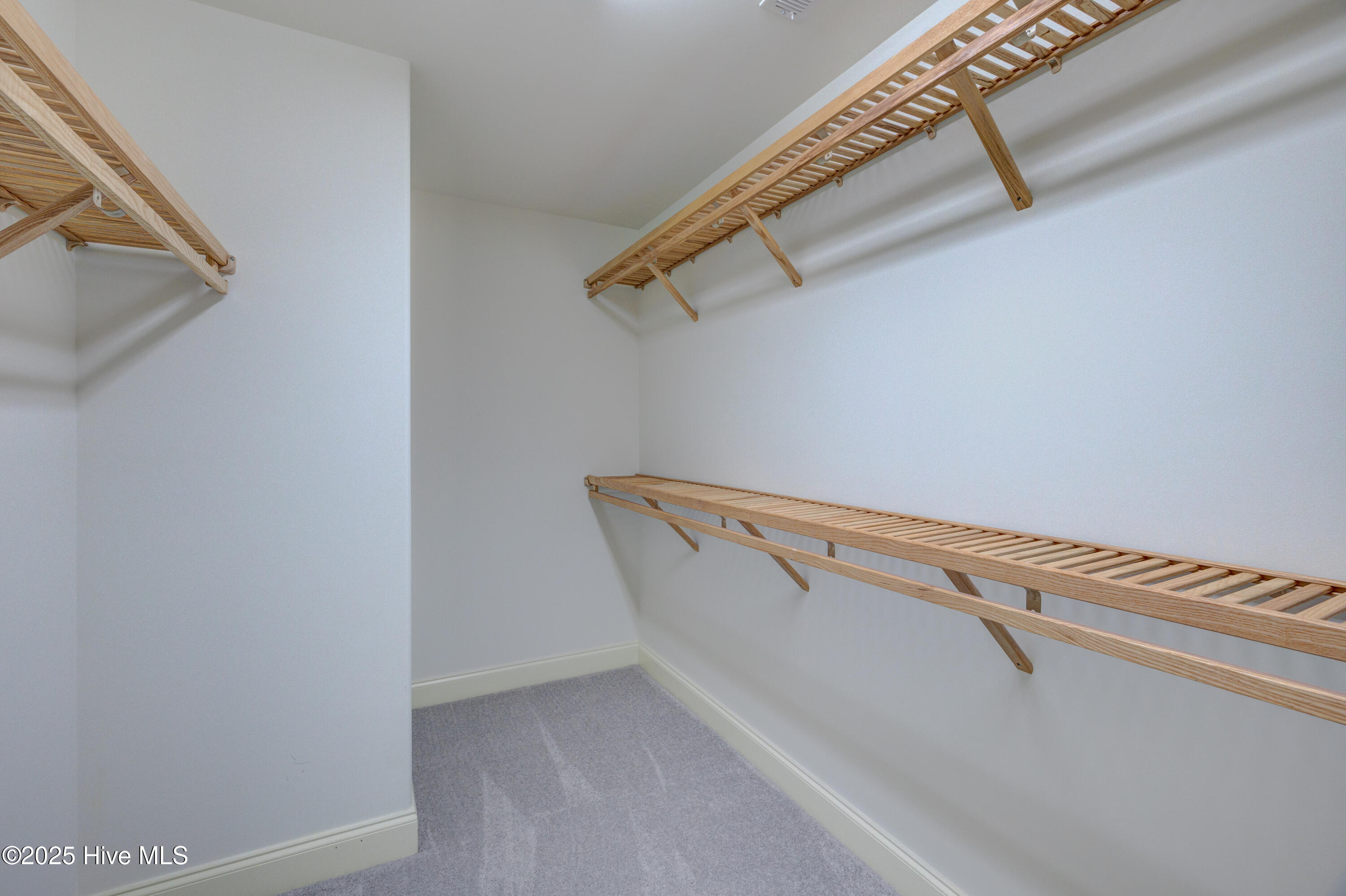 7016 Rock Creek Circle