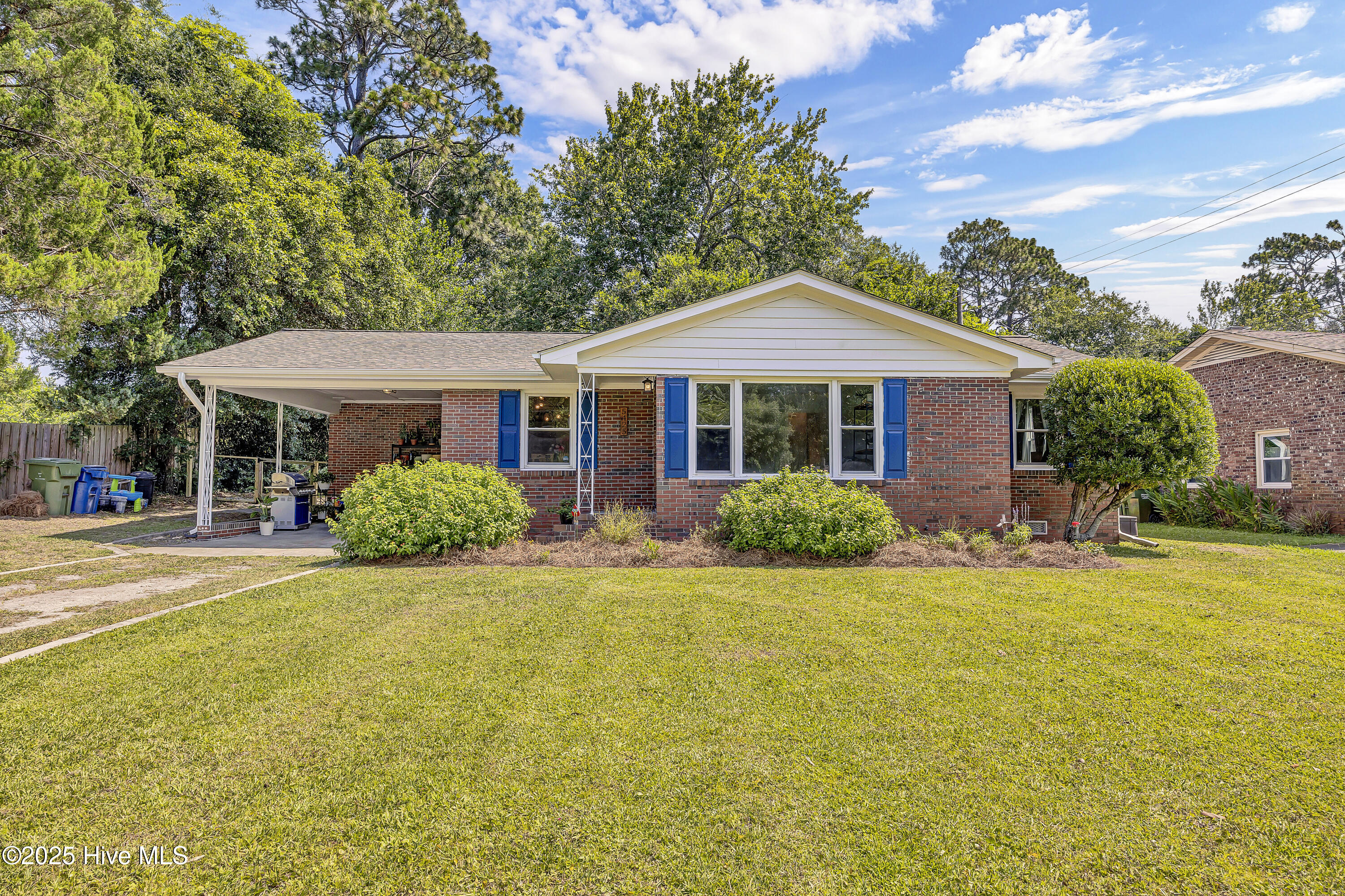 5425 Ridgewood Heights Drive