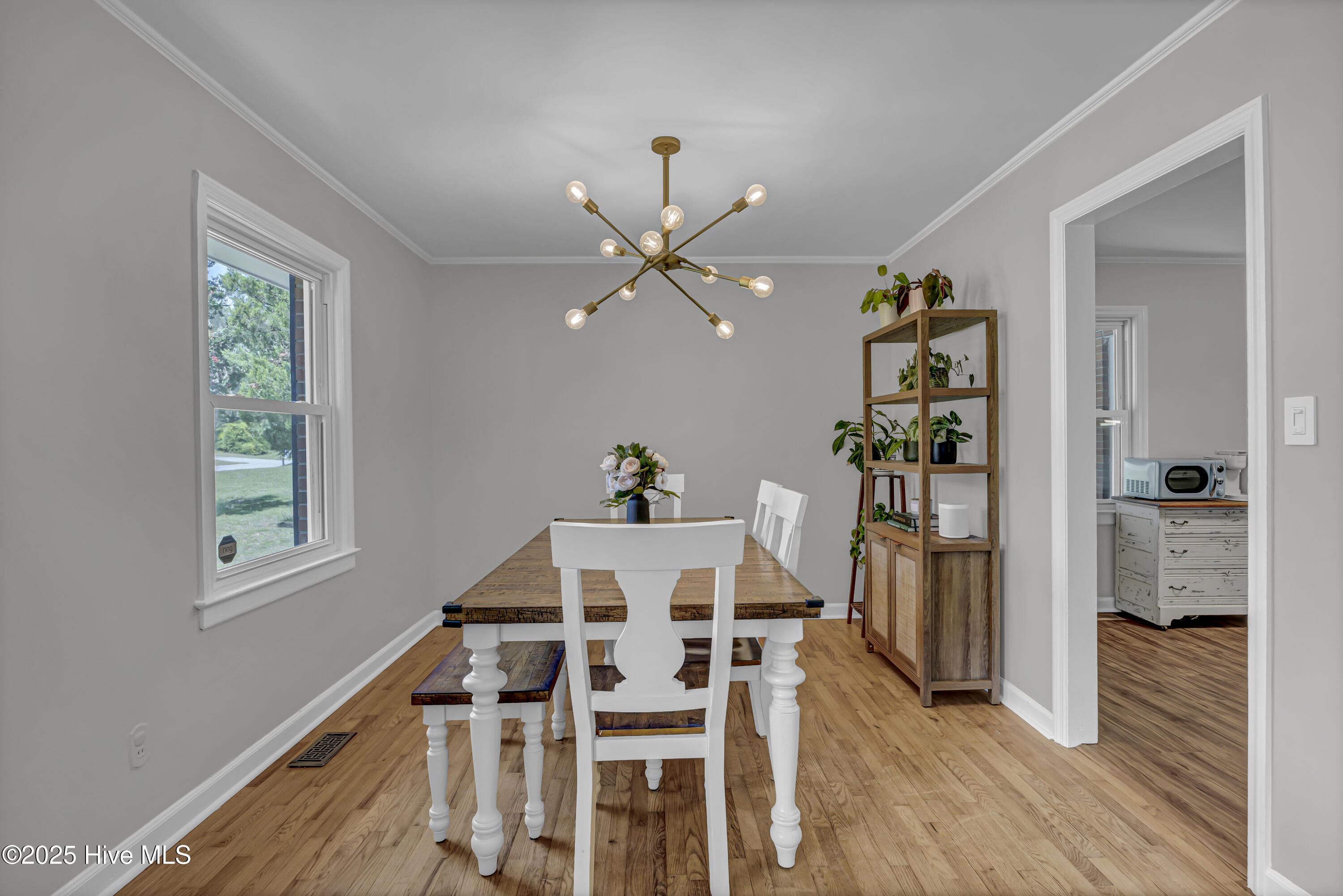 5425 Ridgewood Heights Drive