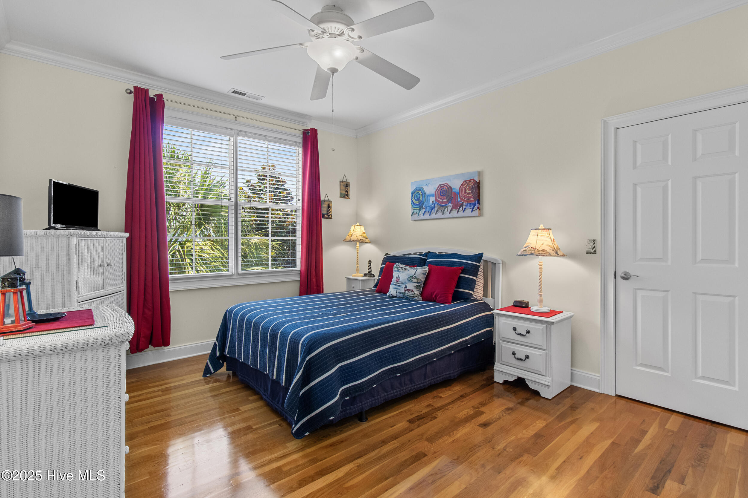 258 Silver Sloop Way