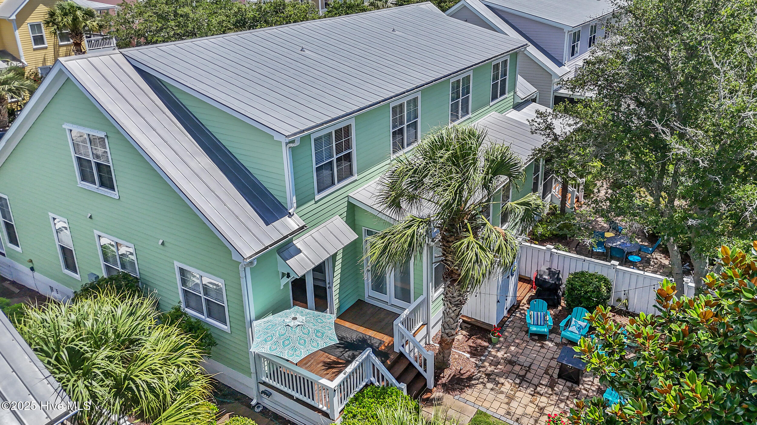 258 Silver Sloop Way