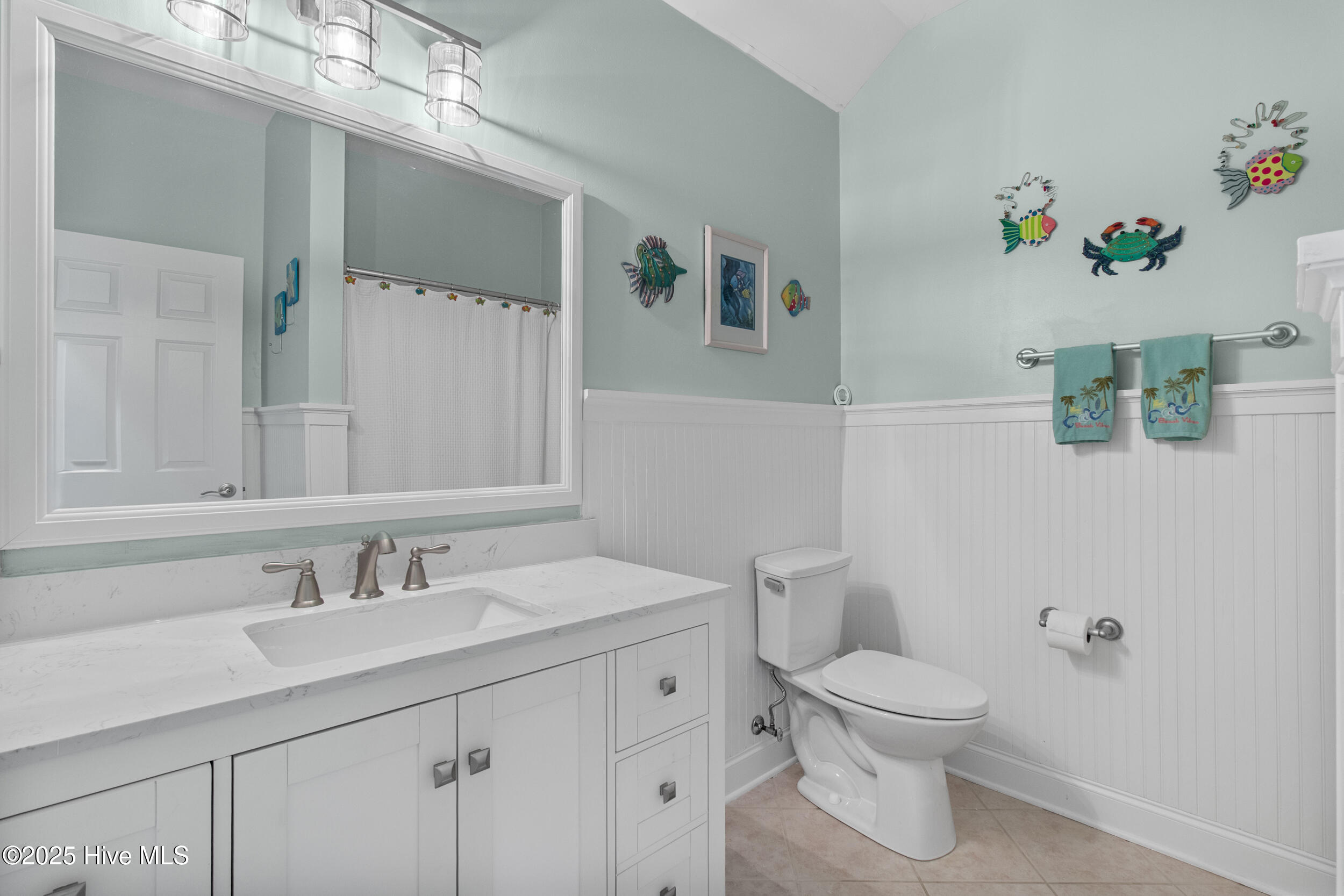 258 Silver Sloop Way