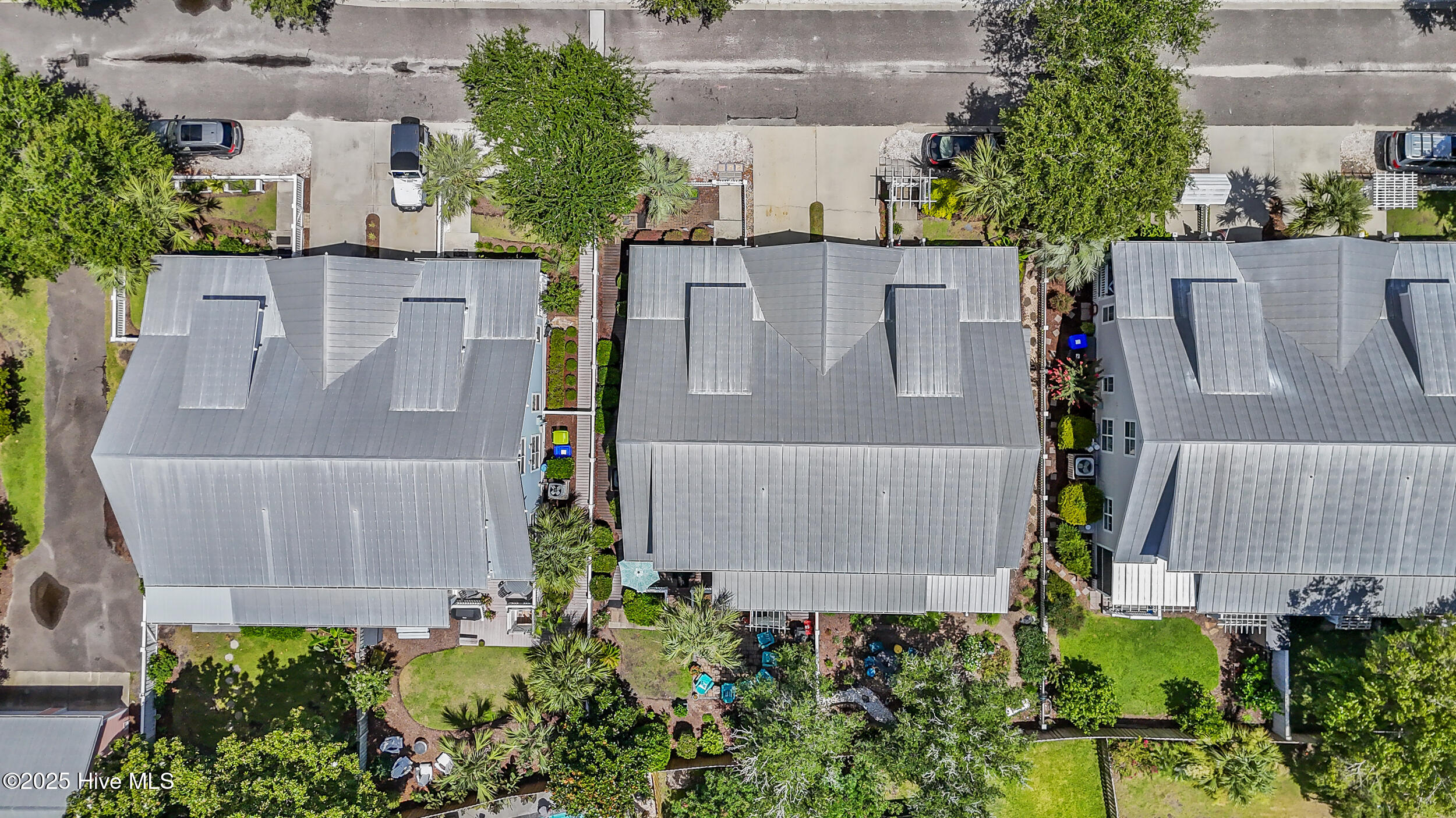 258 Silver Sloop Way