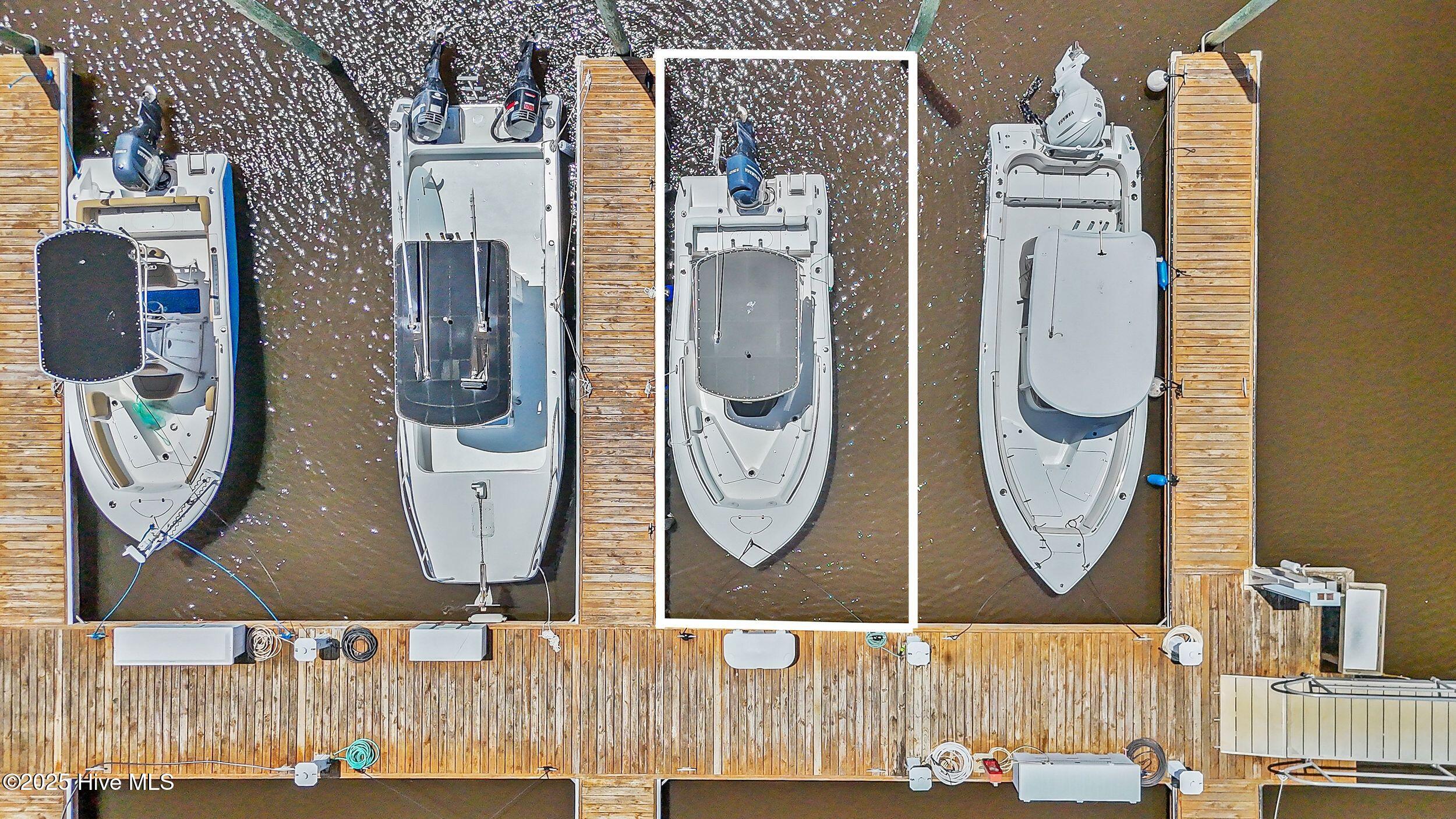 258 Silver Sloop Way