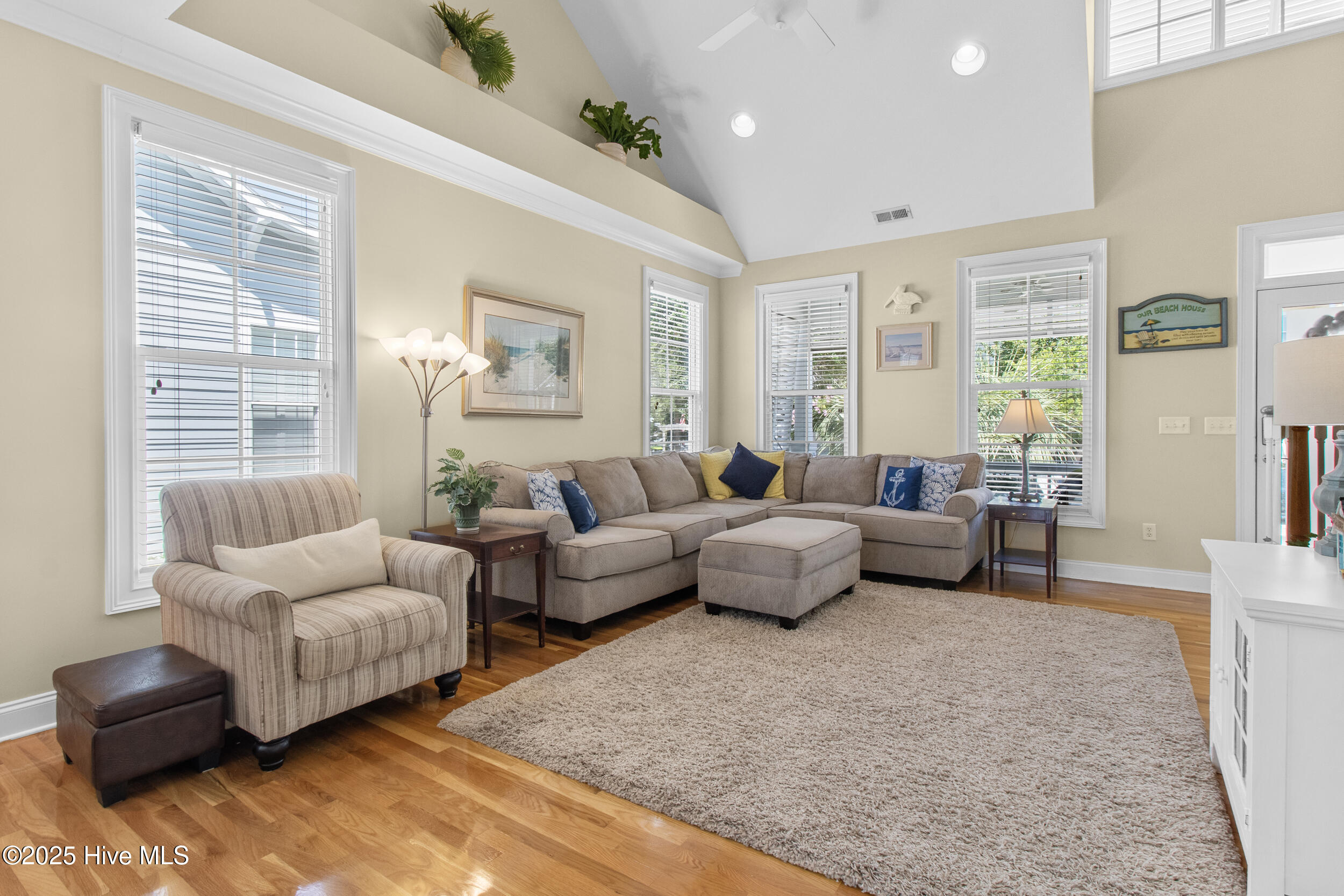 258 Silver Sloop Way