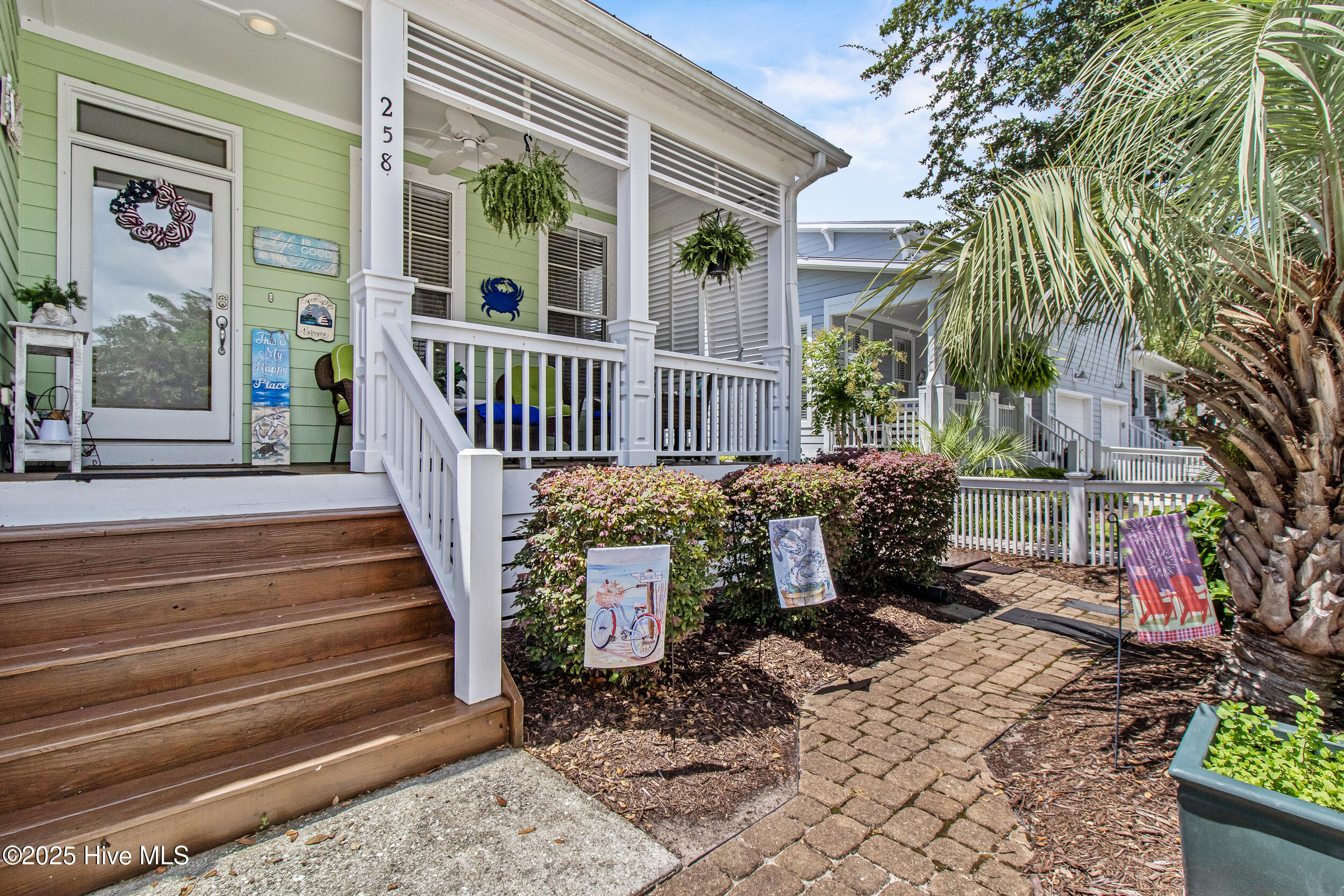 258 Silver Sloop Way