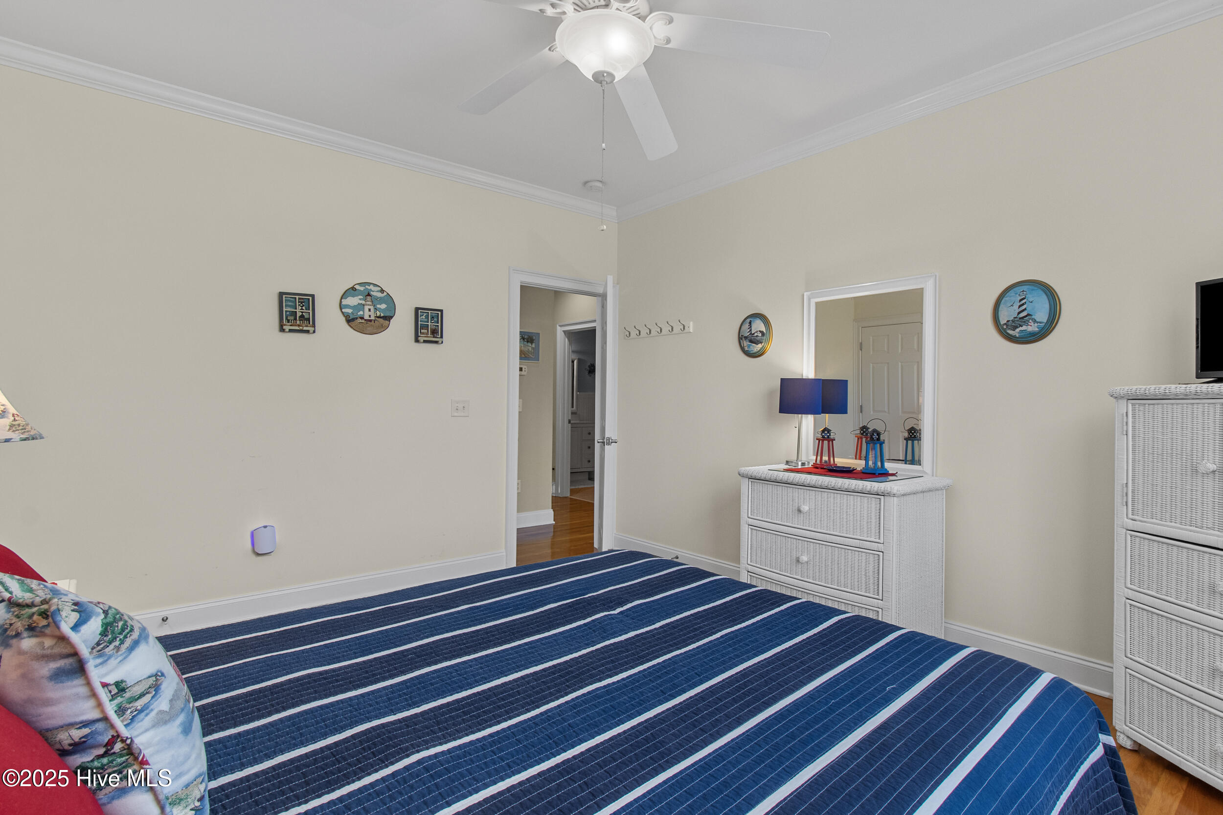 258 Silver Sloop Way