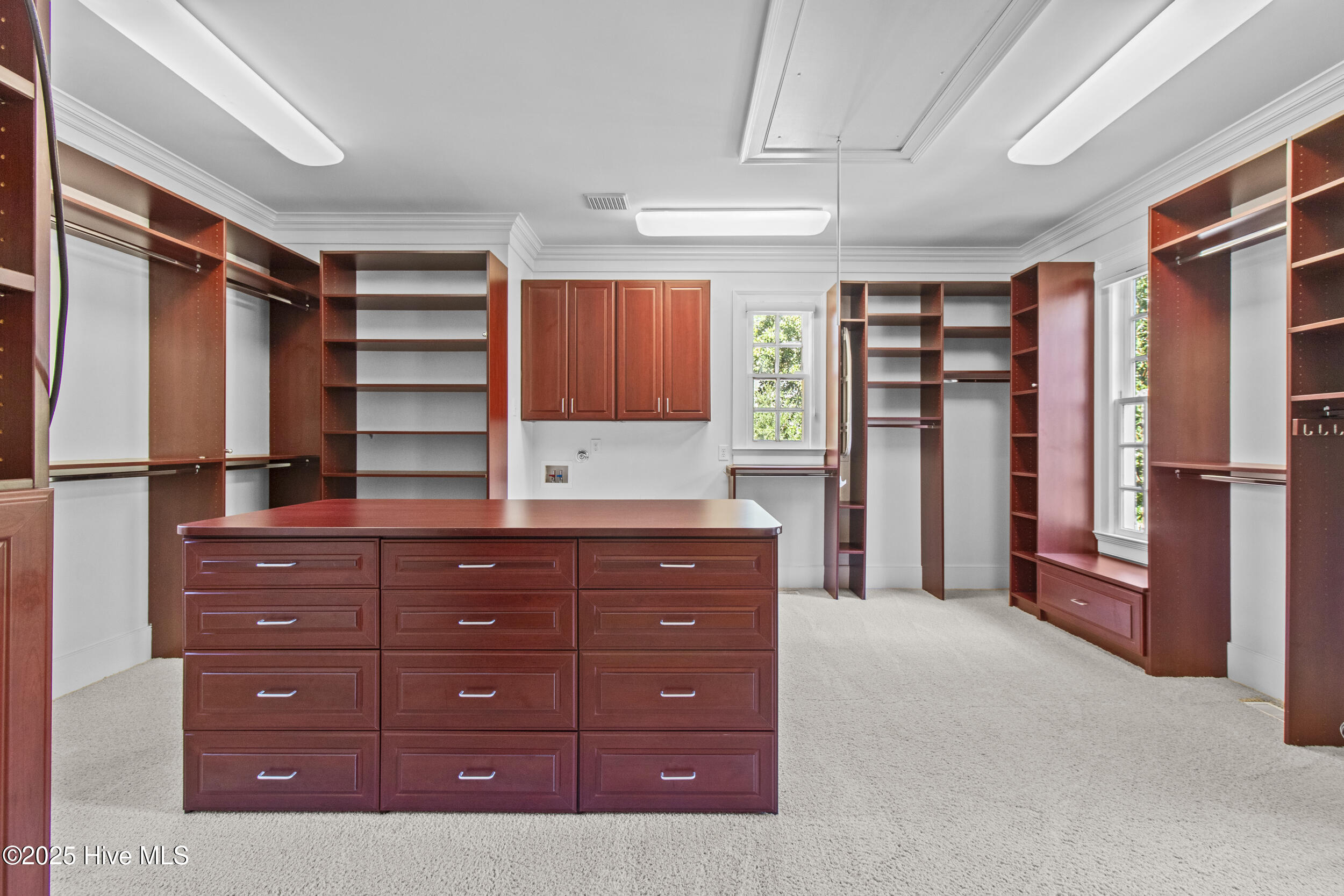 1946 S Live Oak Parkway, Wilmington