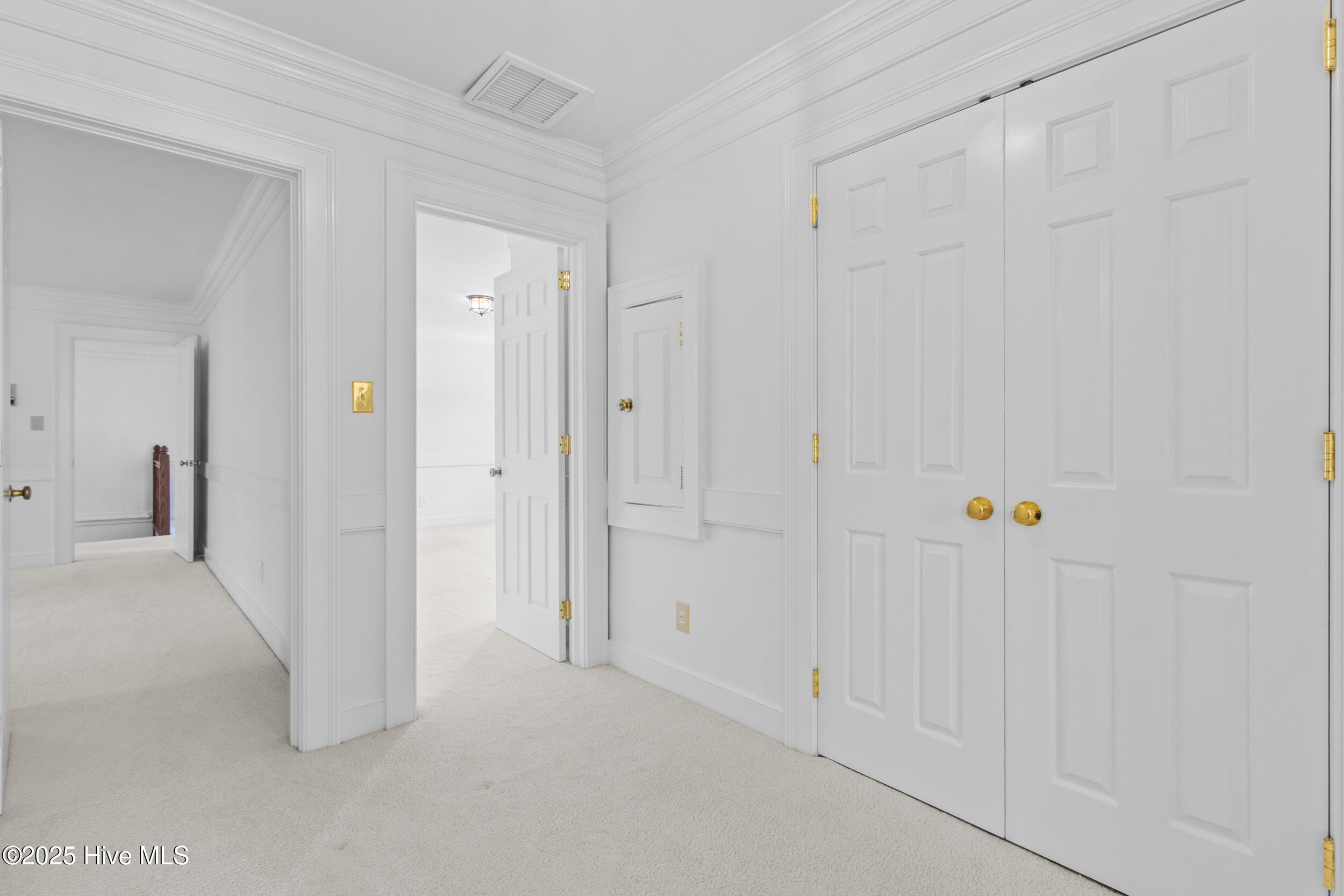 1946 S Live Oak Parkway, Wilmington