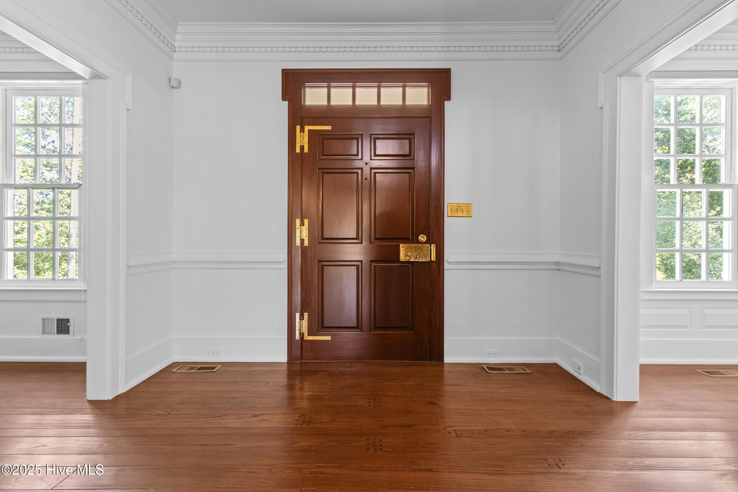 1946 S Live Oak Parkway, Wilmington