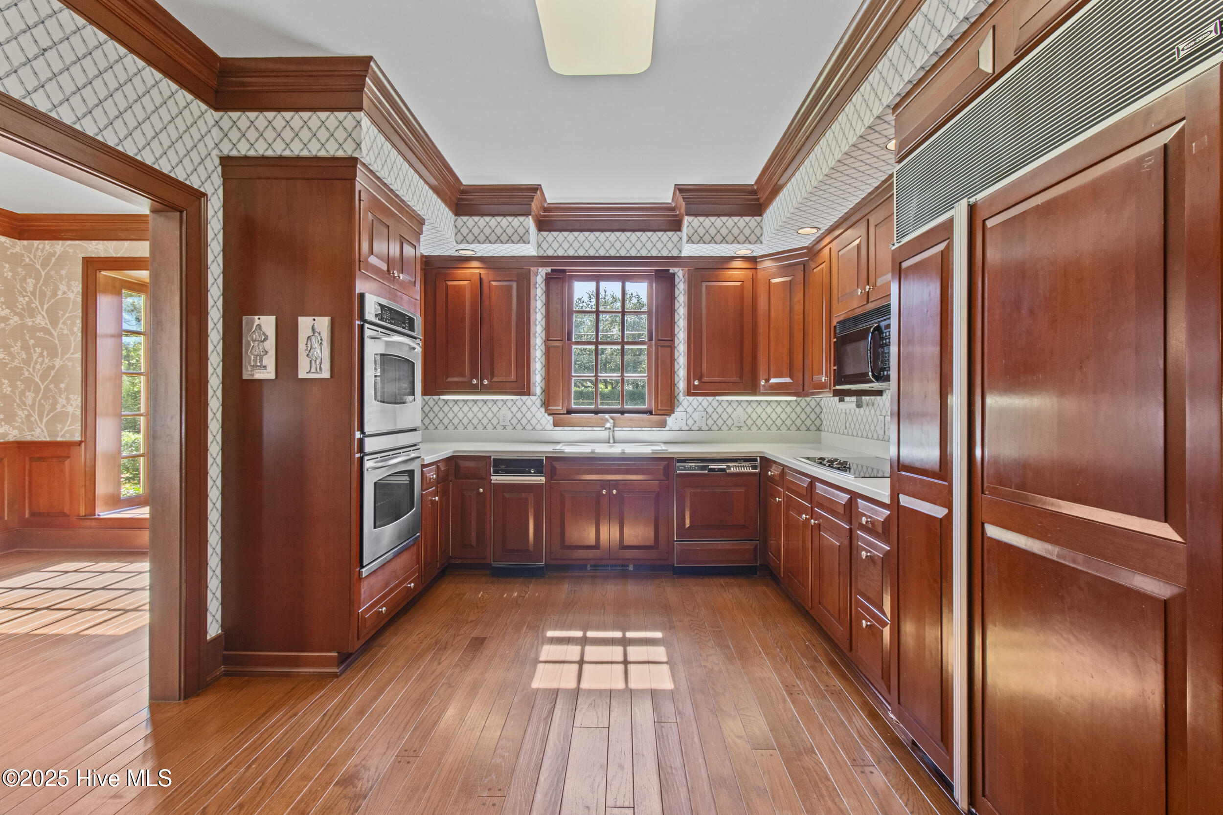 1946 S Live Oak Parkway, Wilmington