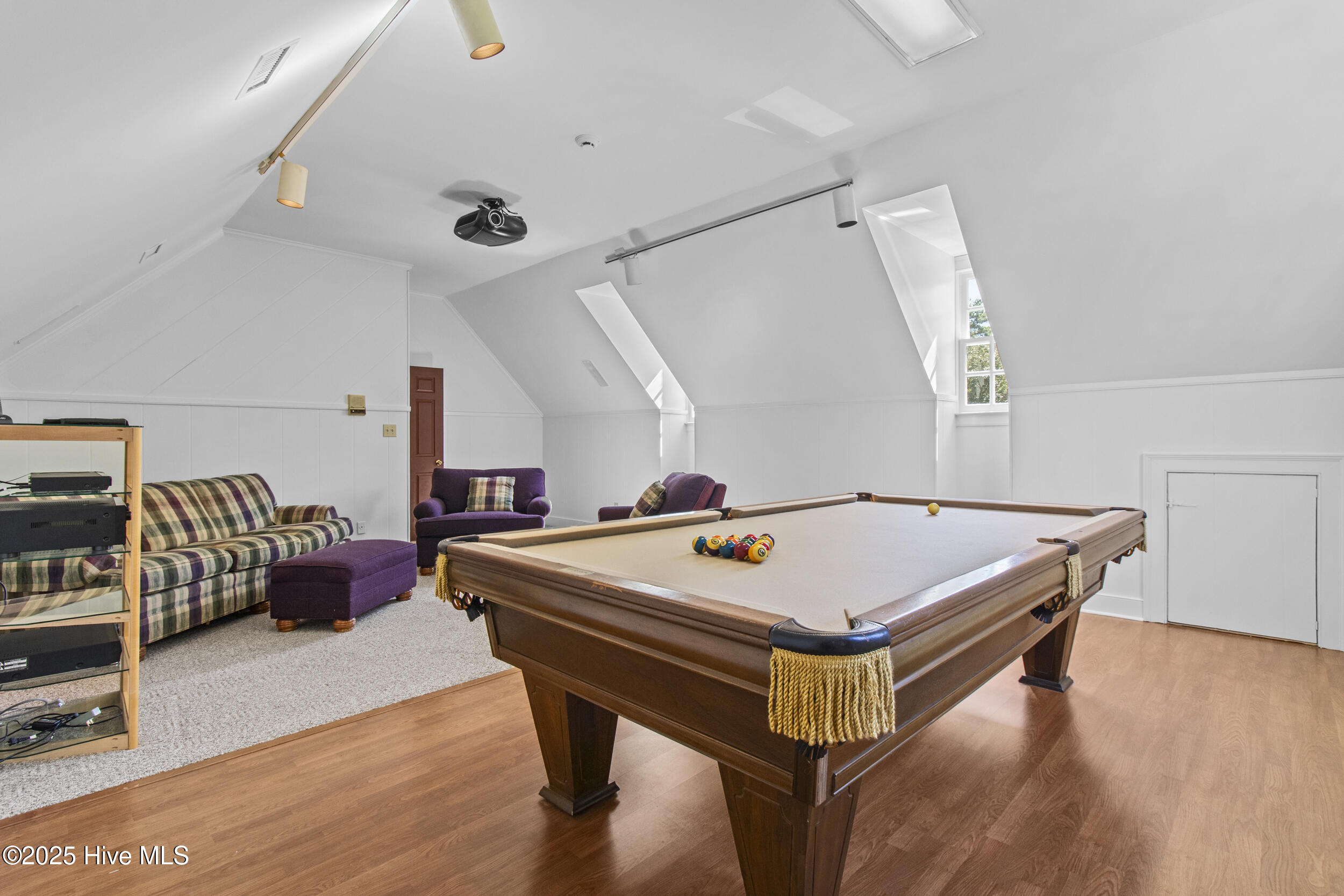 1946 S Live Oak Parkway, Wilmington