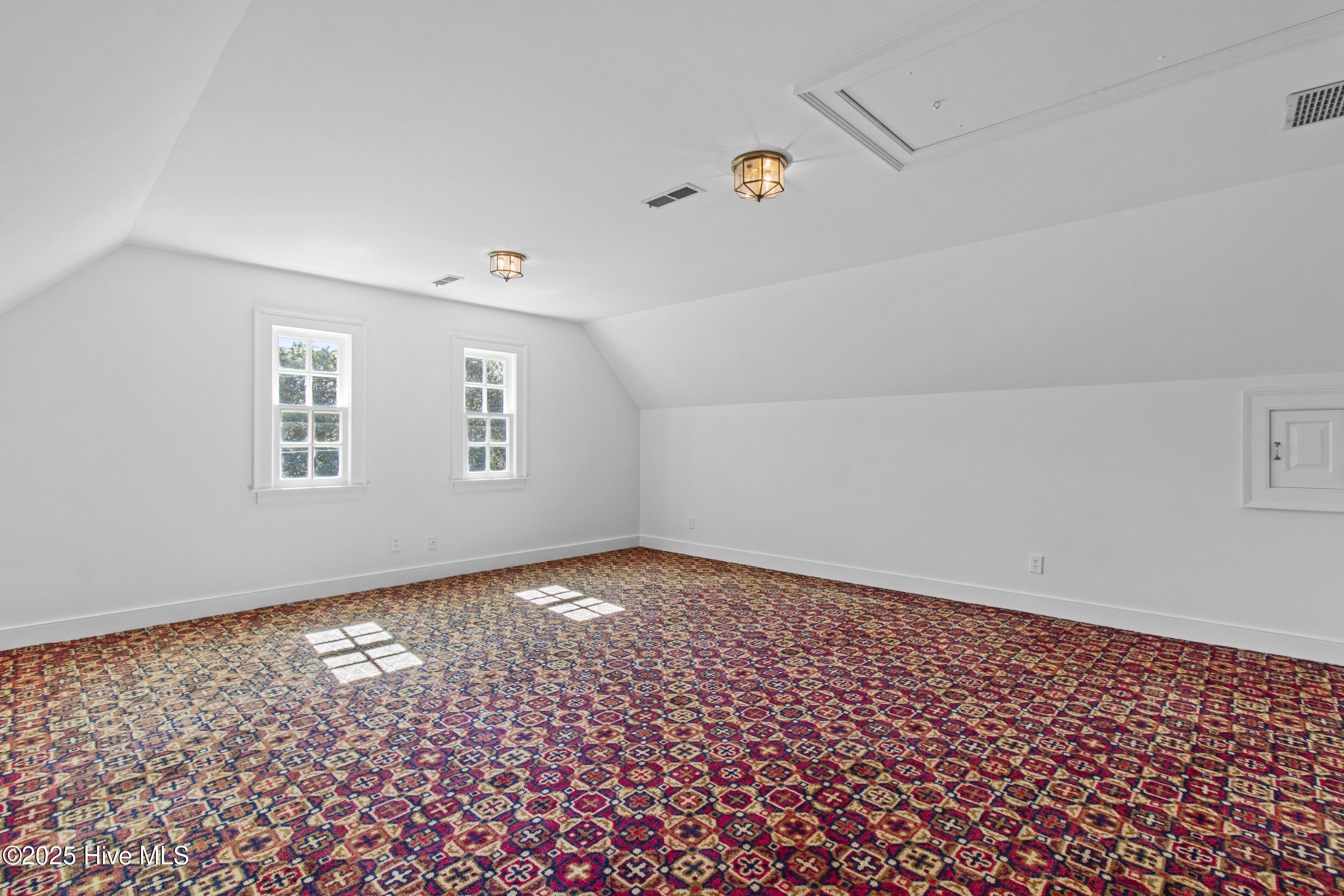 1946 S Live Oak Parkway, Wilmington